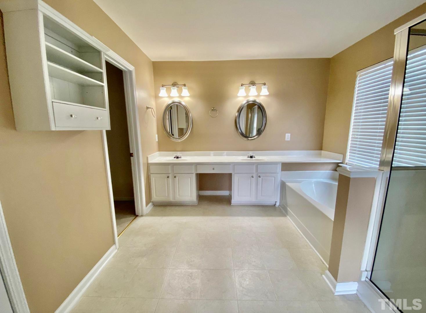 7417 Silver View Lane