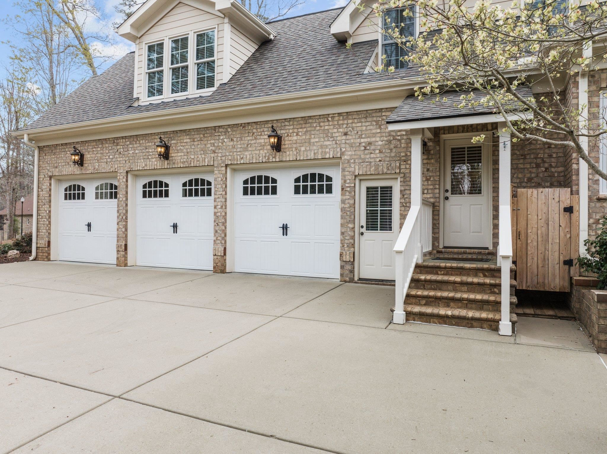 5629 Bella Terra Court