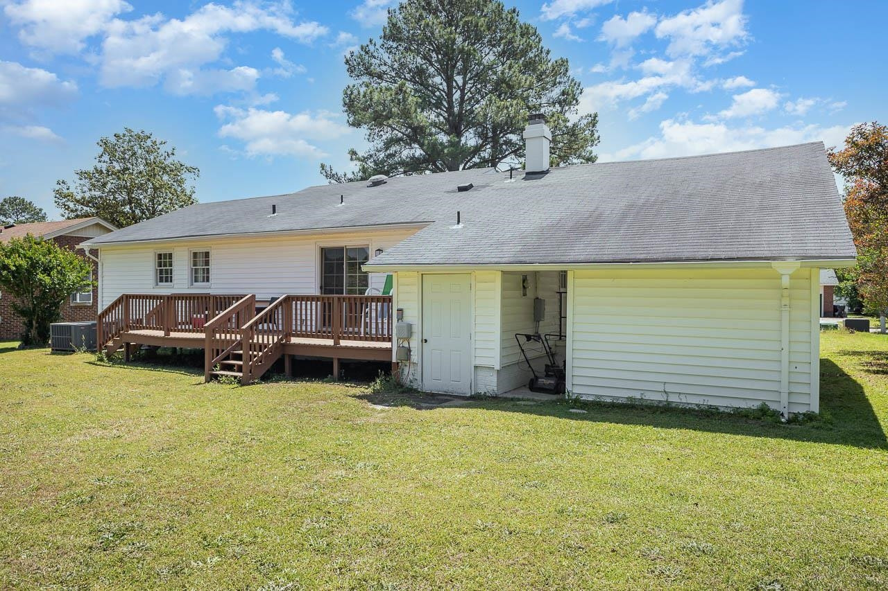 2212 Fieldcrest Road