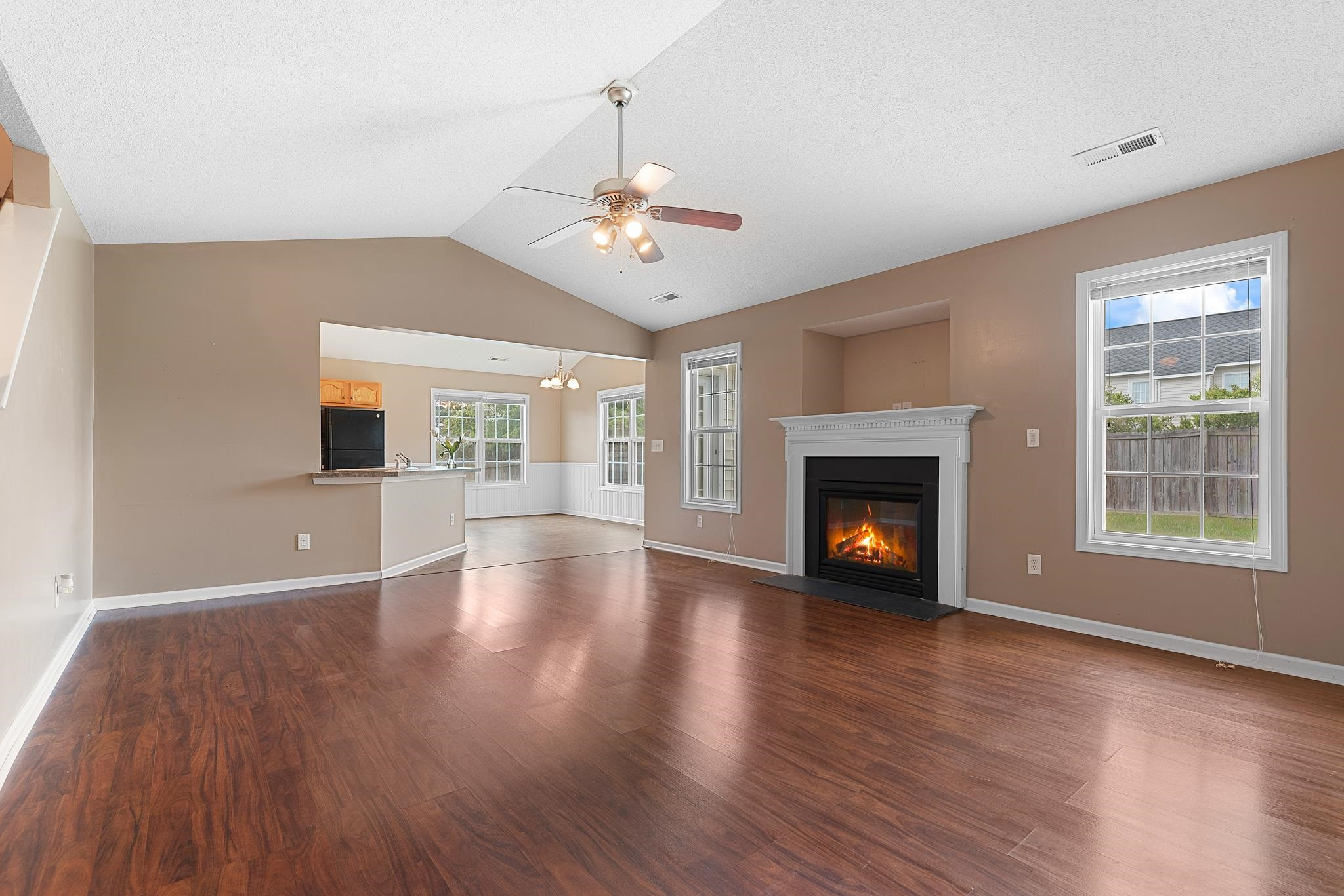 35 Newbury Drive