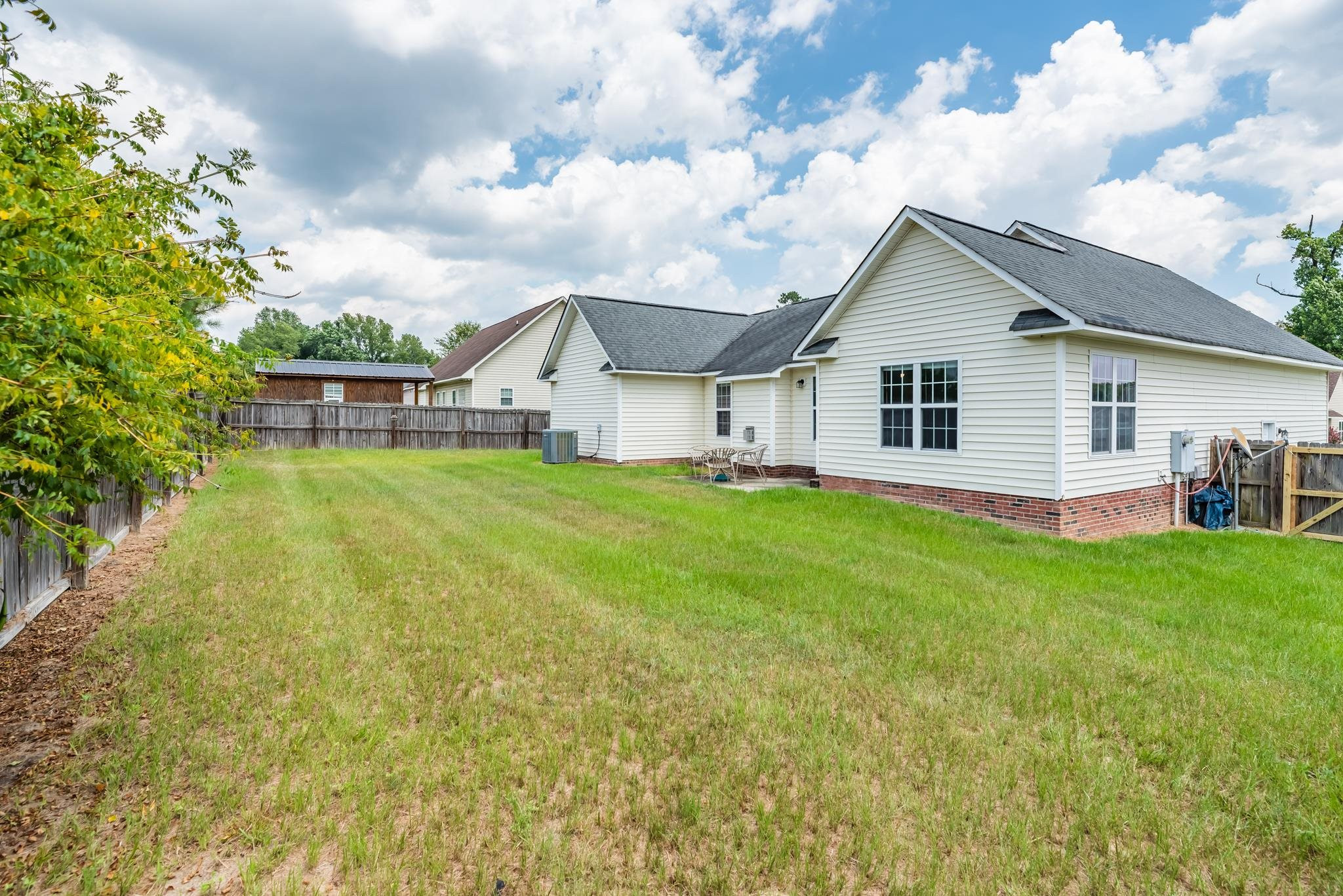 35 Newbury Drive