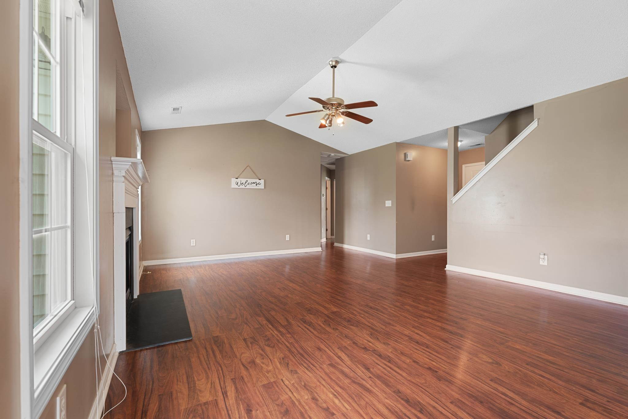 35 Newbury Drive