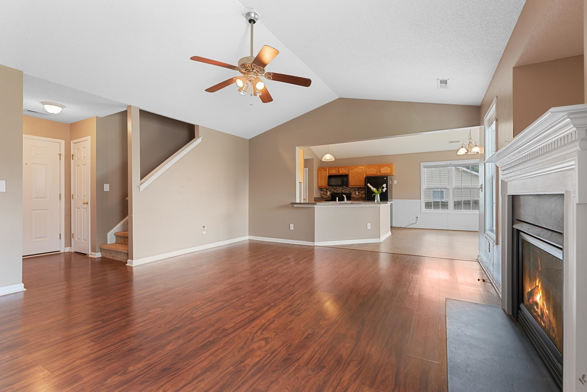 35 Newbury Drive