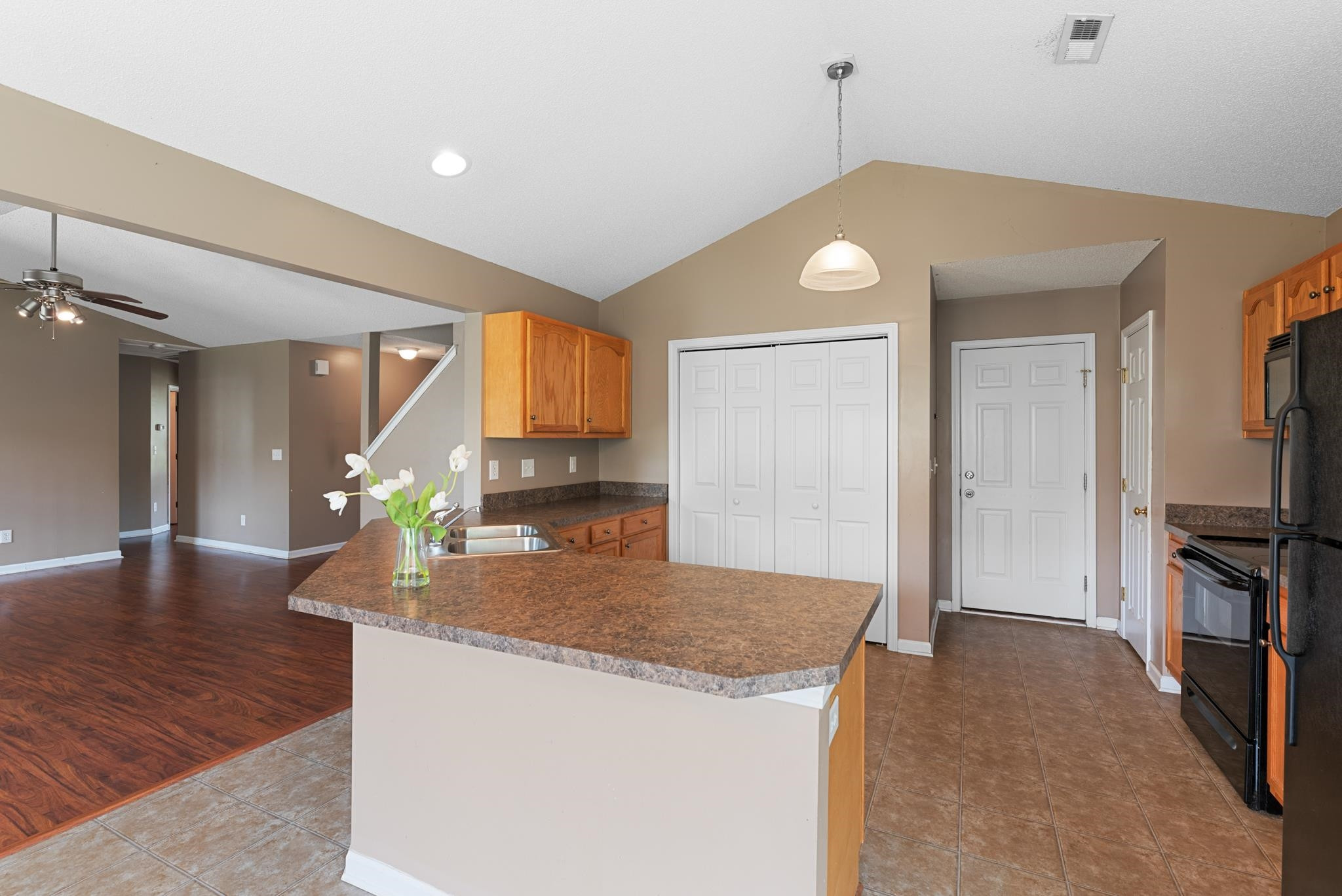 35 Newbury Drive