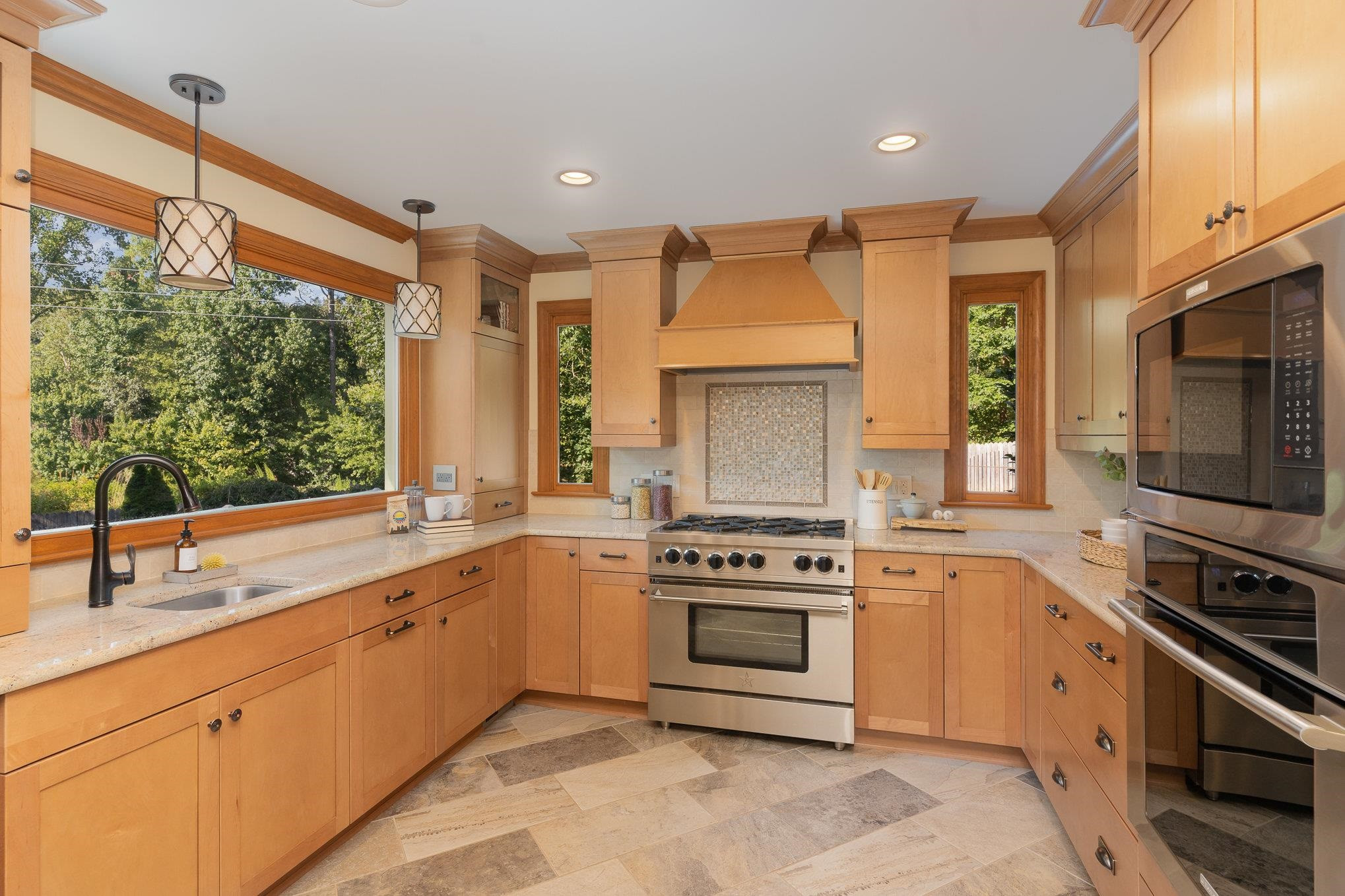 728 Malbay Lane