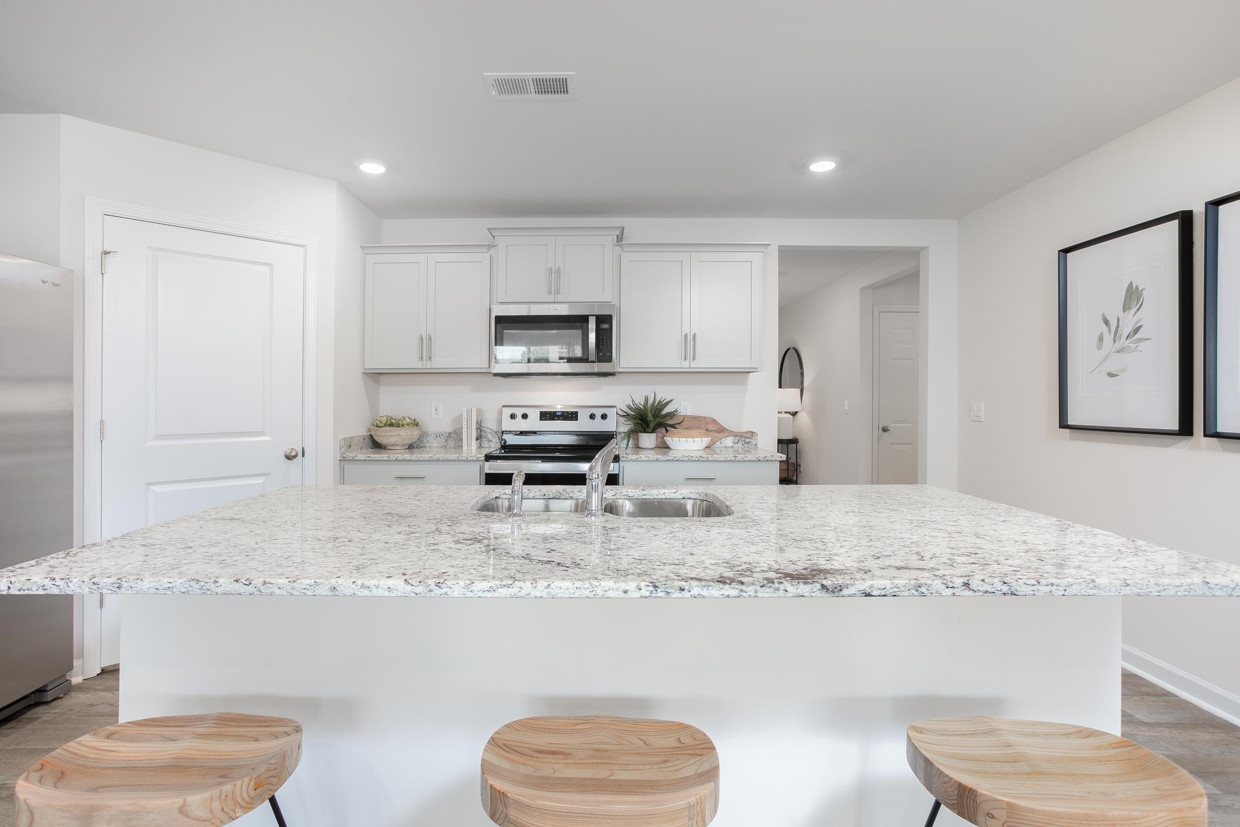 3214 Mallory Drive