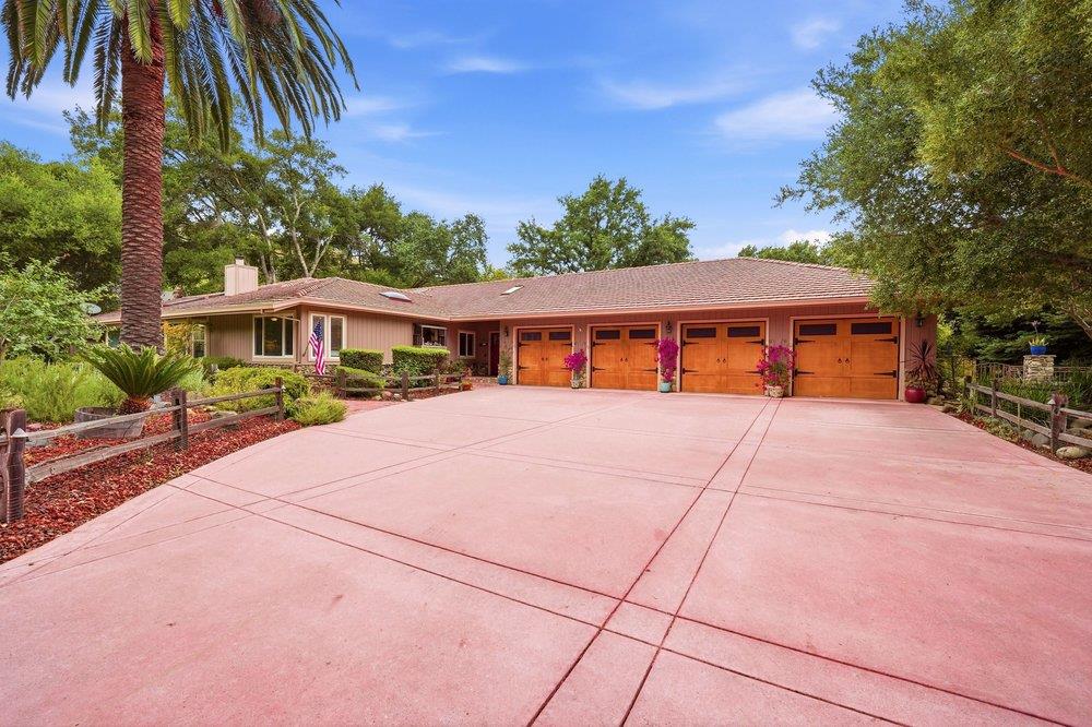 15190 Yvonne DR