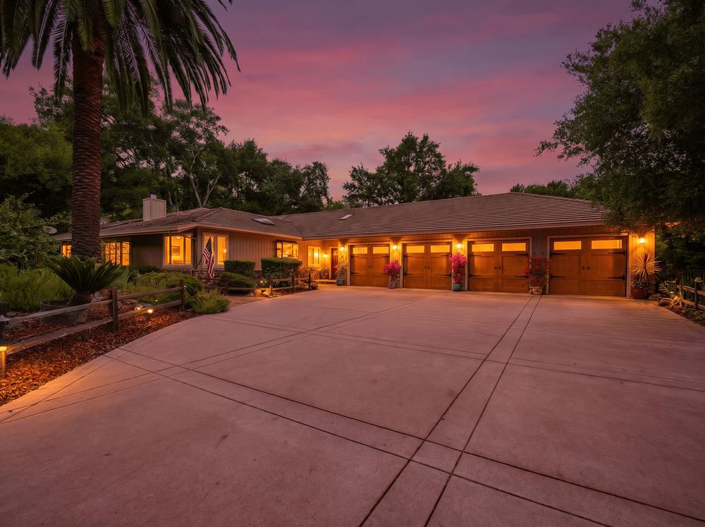 15190 Yvonne DR