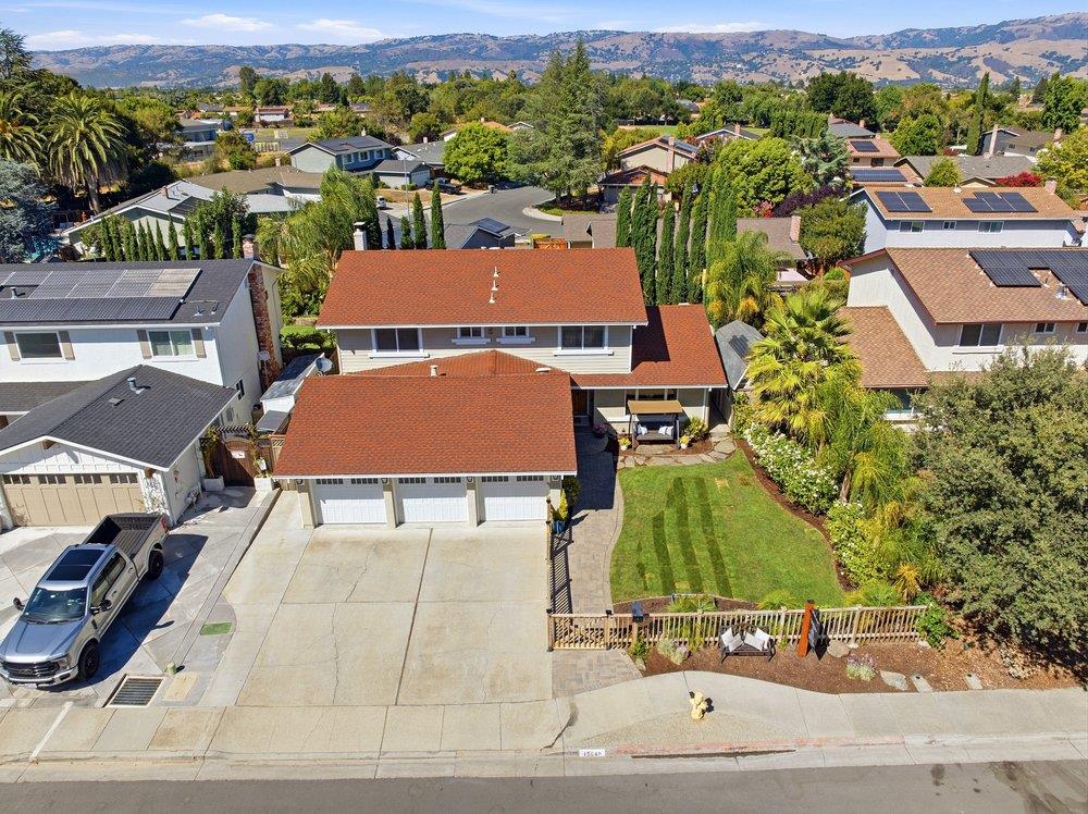 15640 La Sierra CT