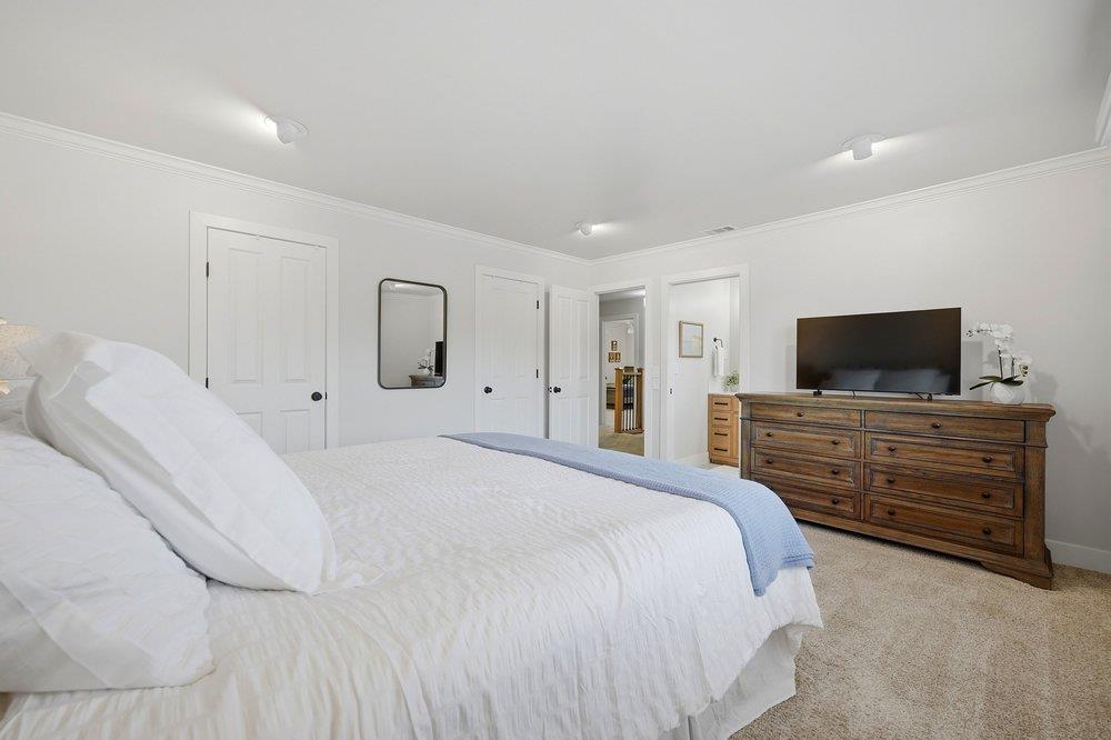 15640 La Sierra CT