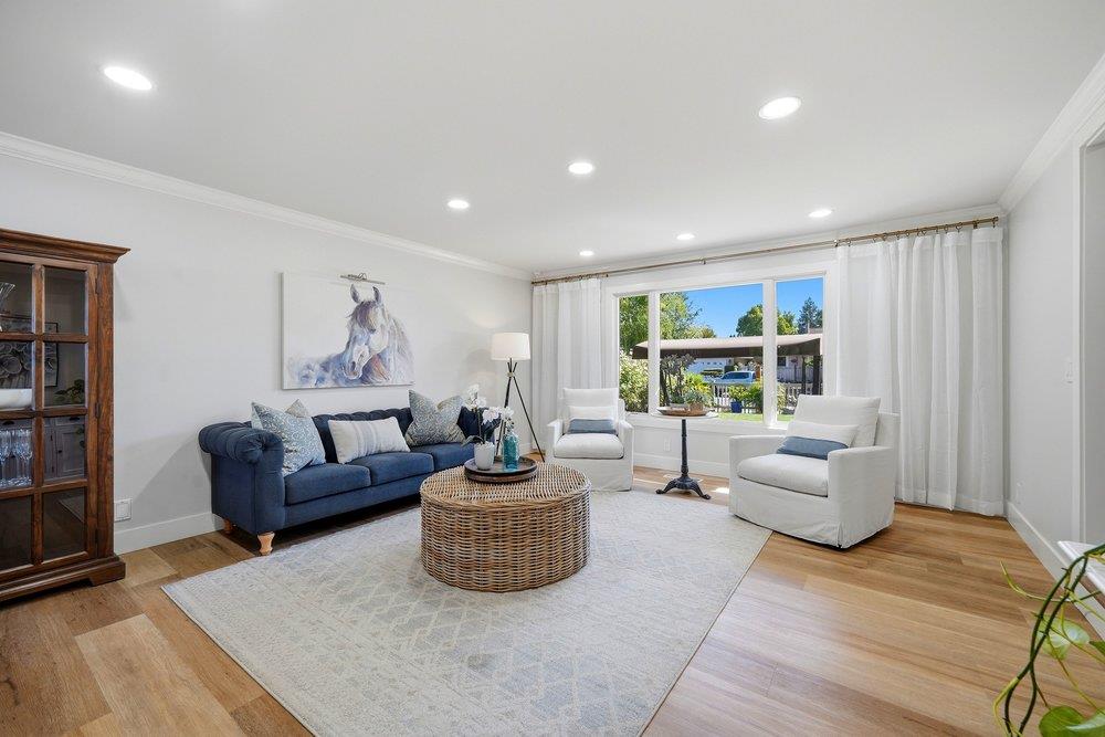 15640 La Sierra CT
