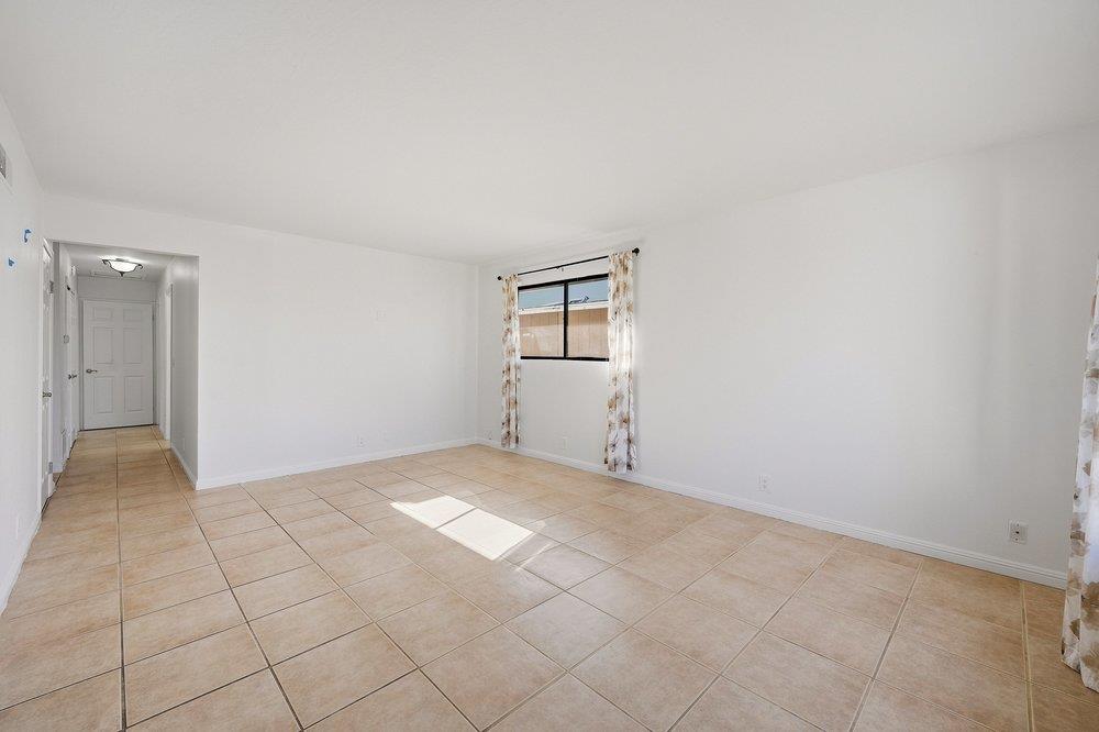 758 Candlestick WAY