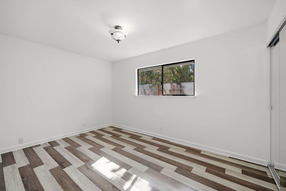 758 Candlestick WAY