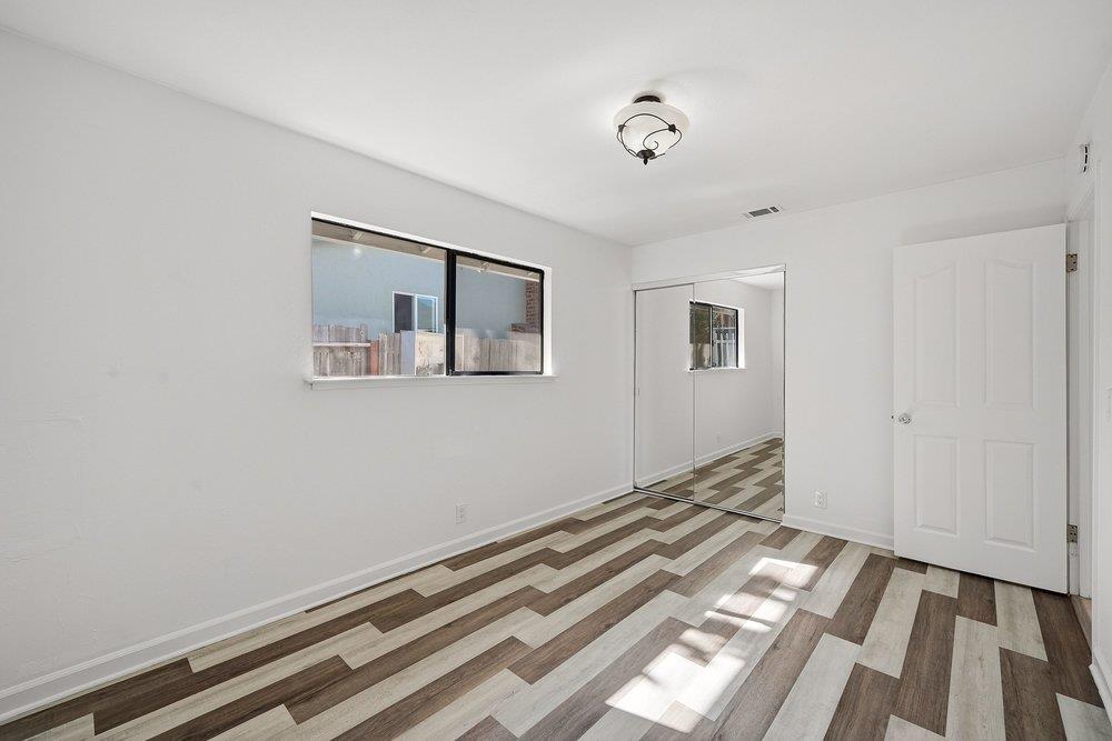 758 Candlestick WAY