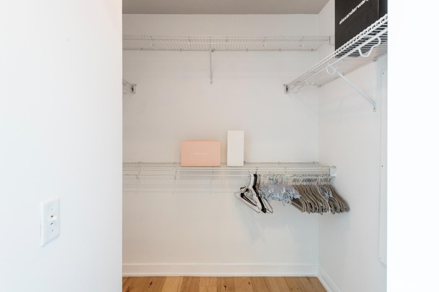 425 1st Street # 3301