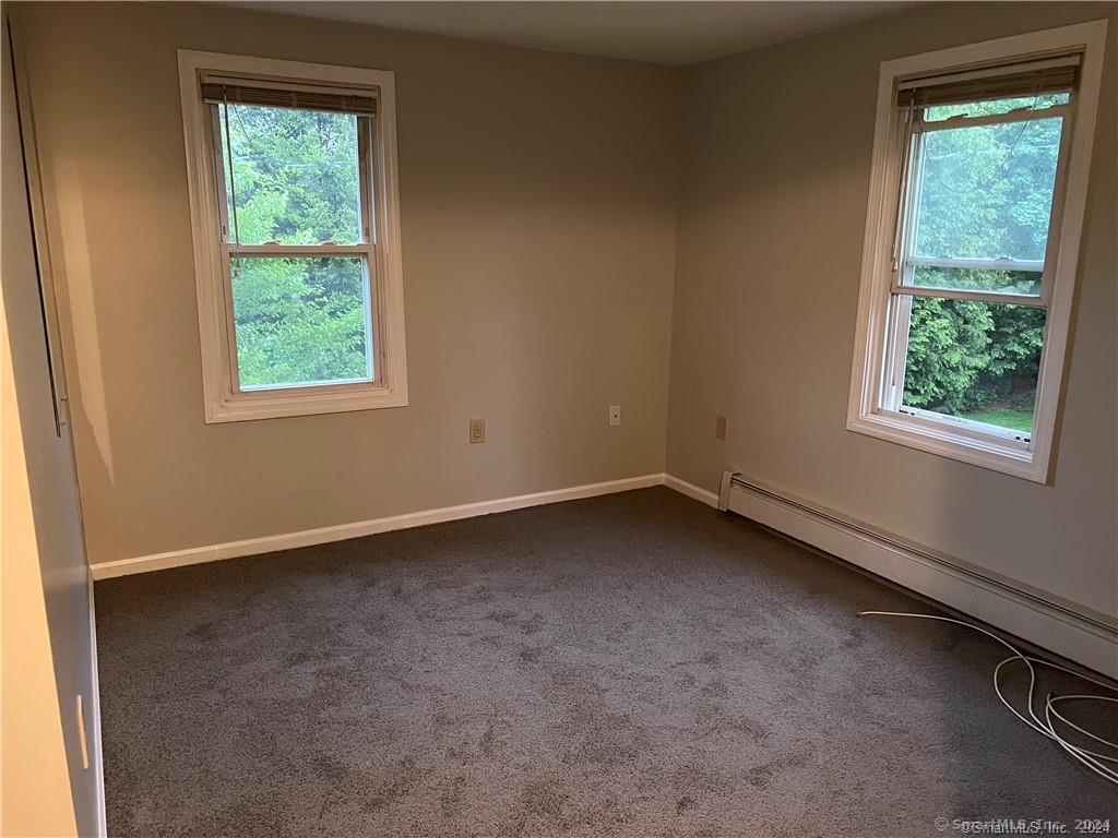 62 Whiton Street 2nd Floor