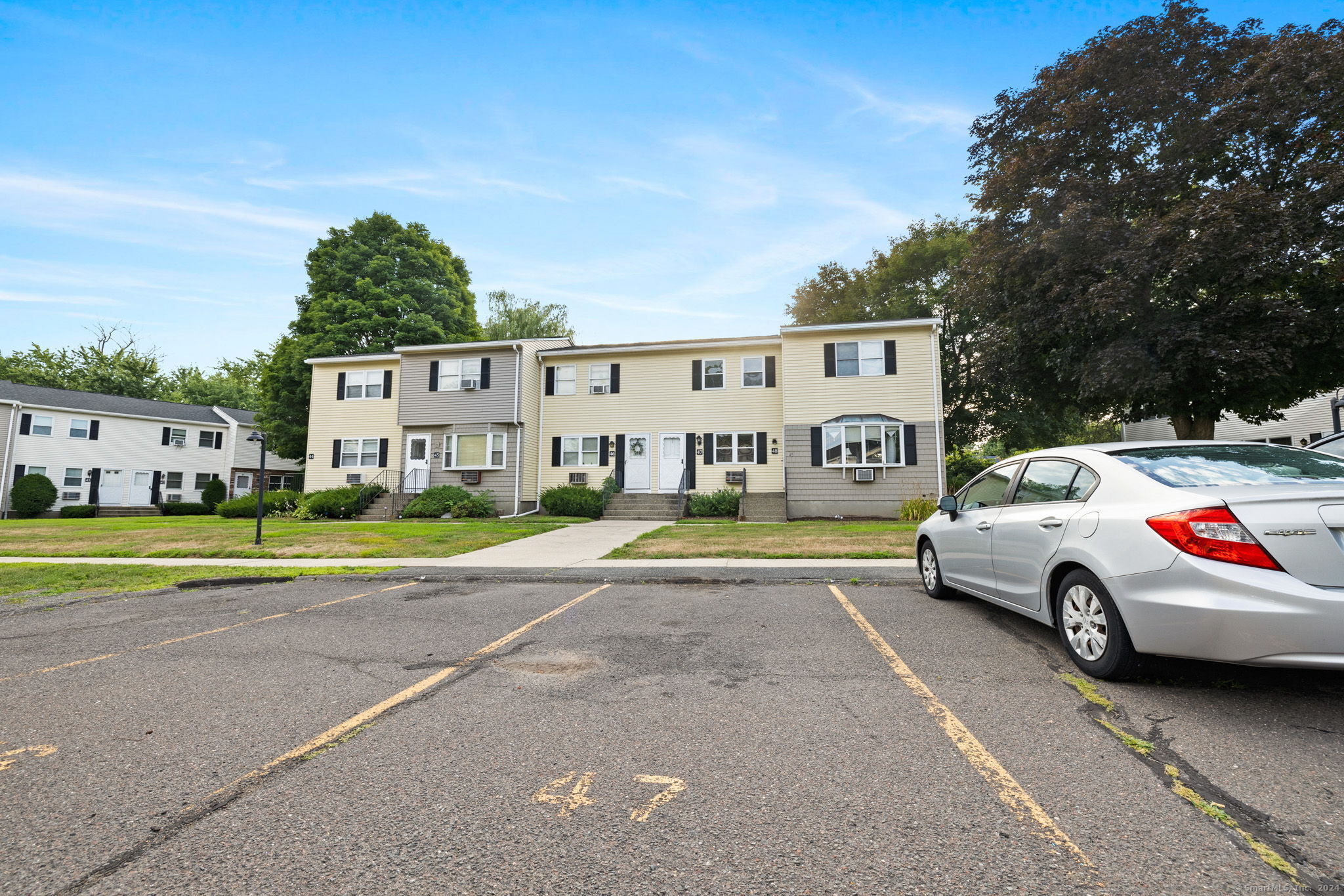 56 Elm Street APT 47
