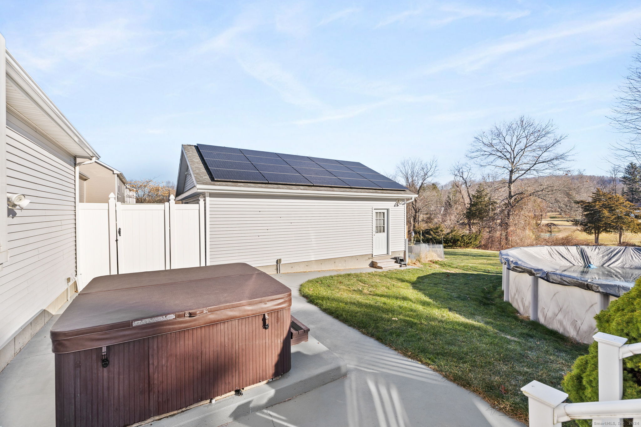 31 Meadow Brook Drive