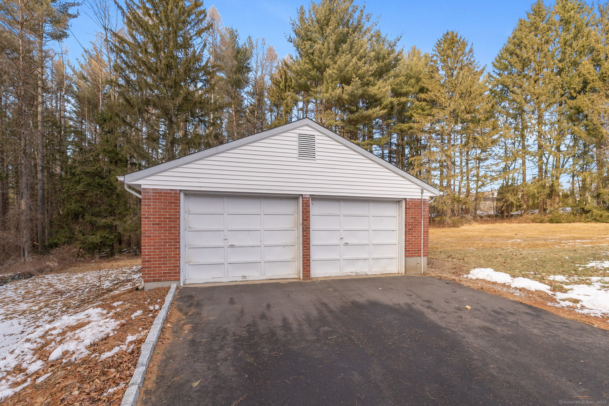 370 Marsh Road