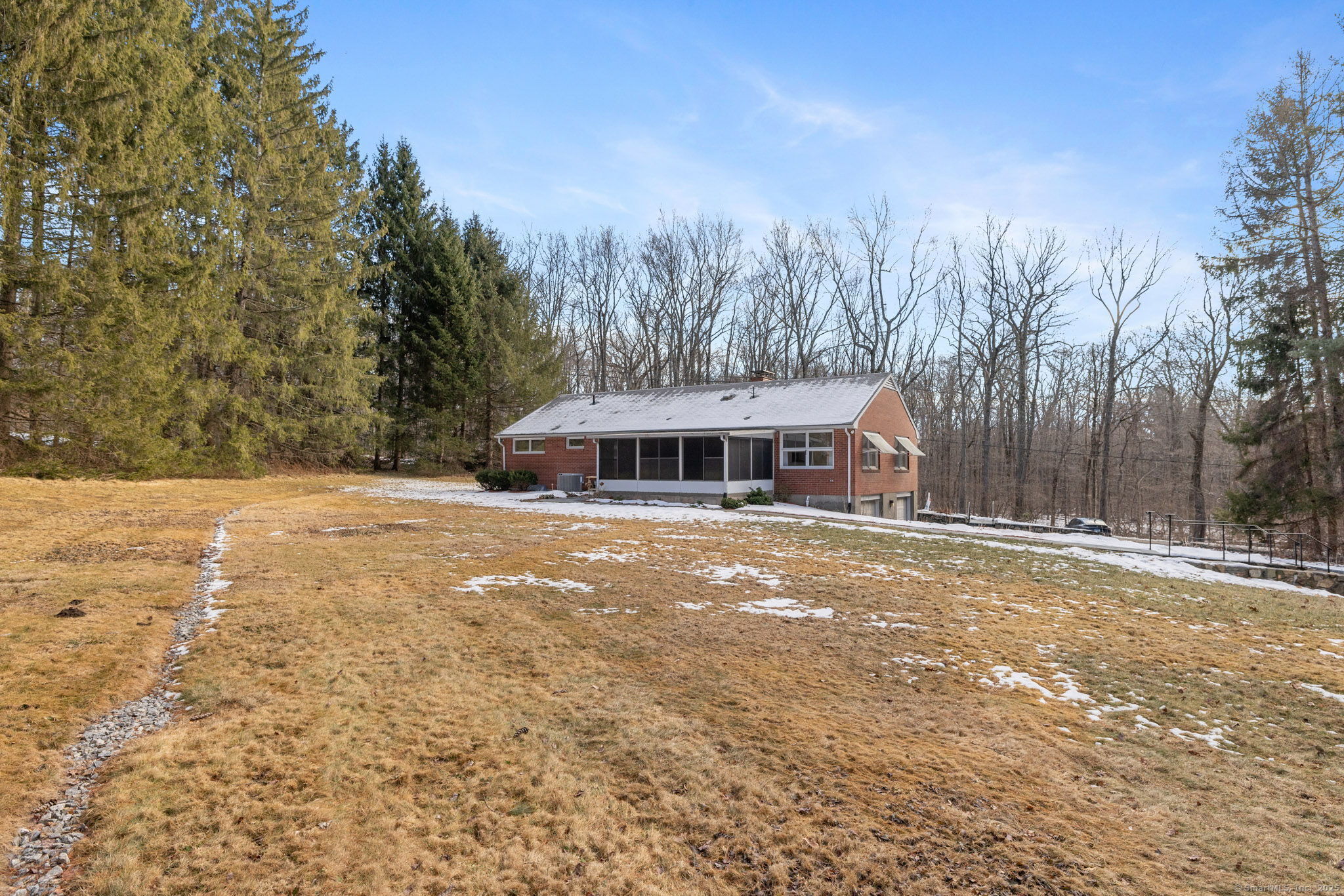 370 Marsh Road