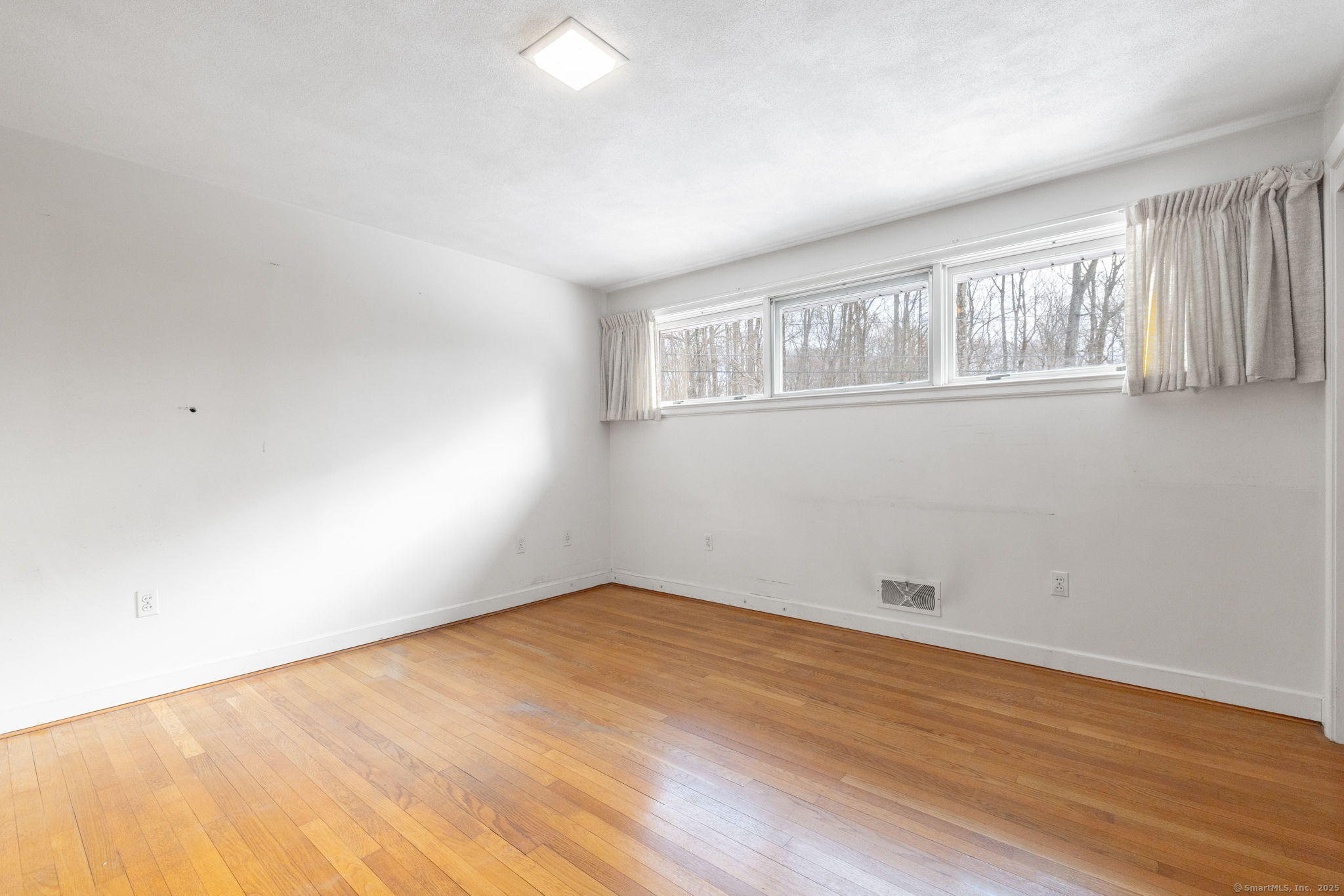 370 Marsh Road