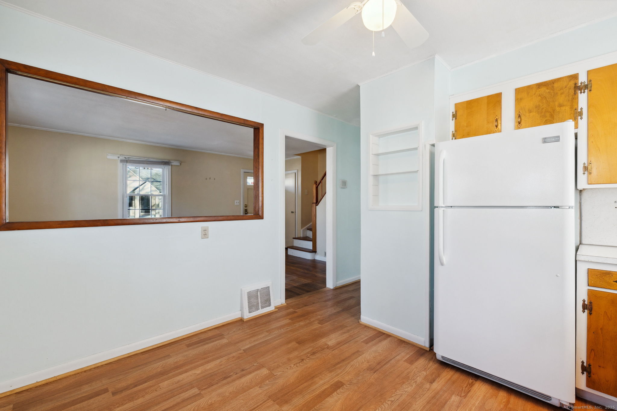10 South Hawthorne Street