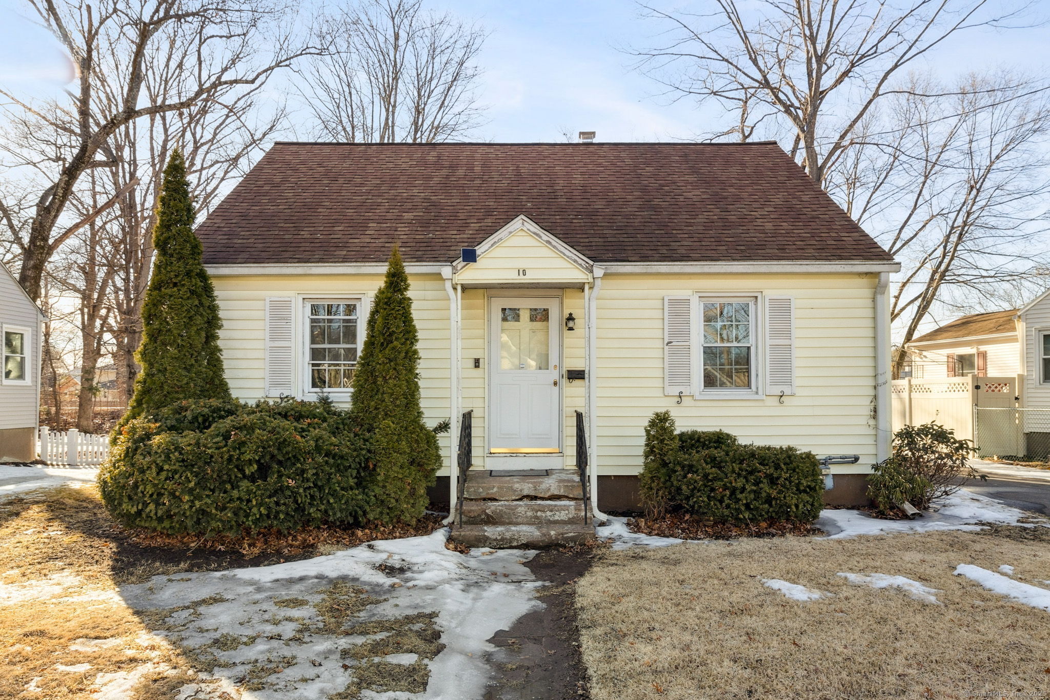10 South Hawthorne Street