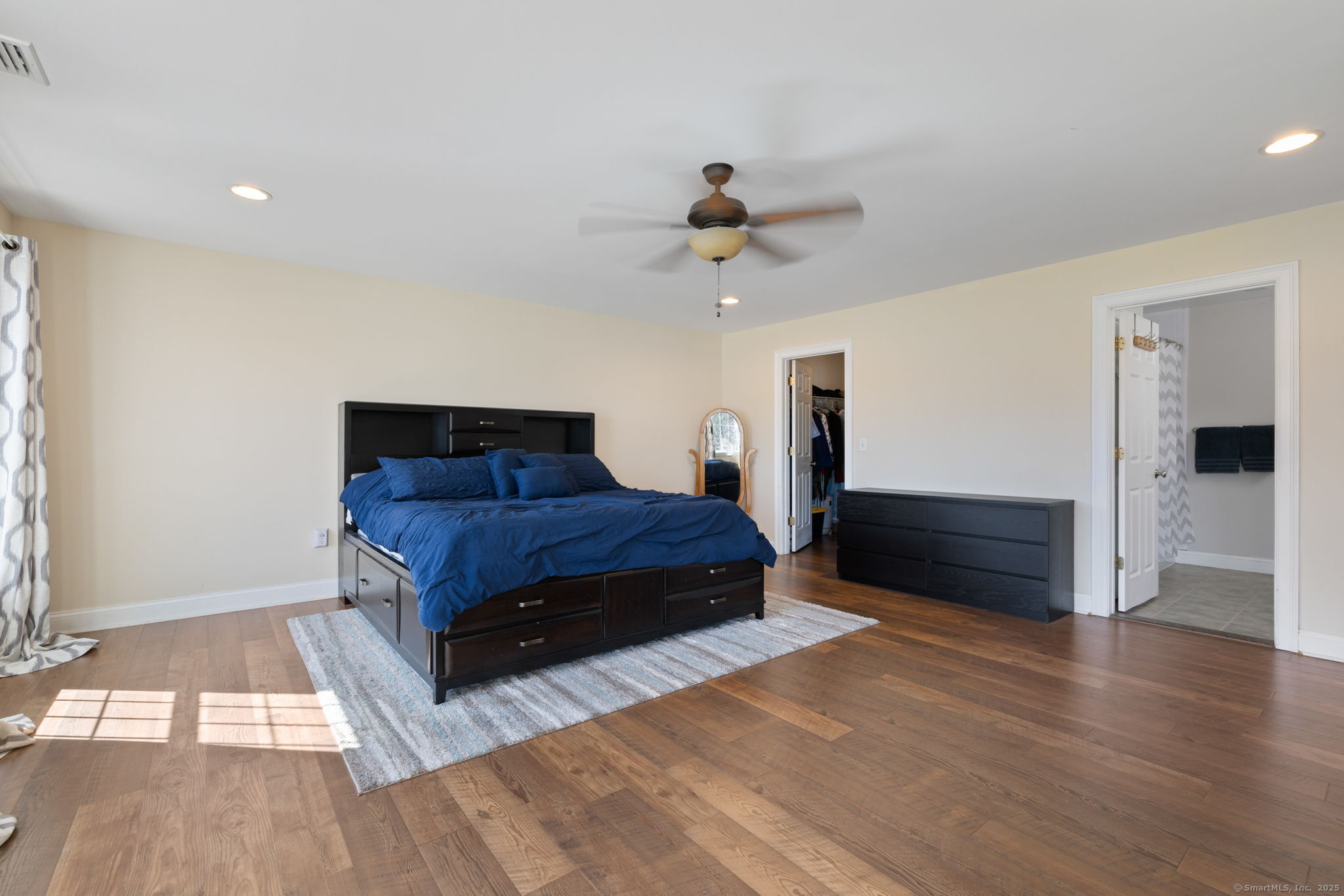 2 Spruce Street
