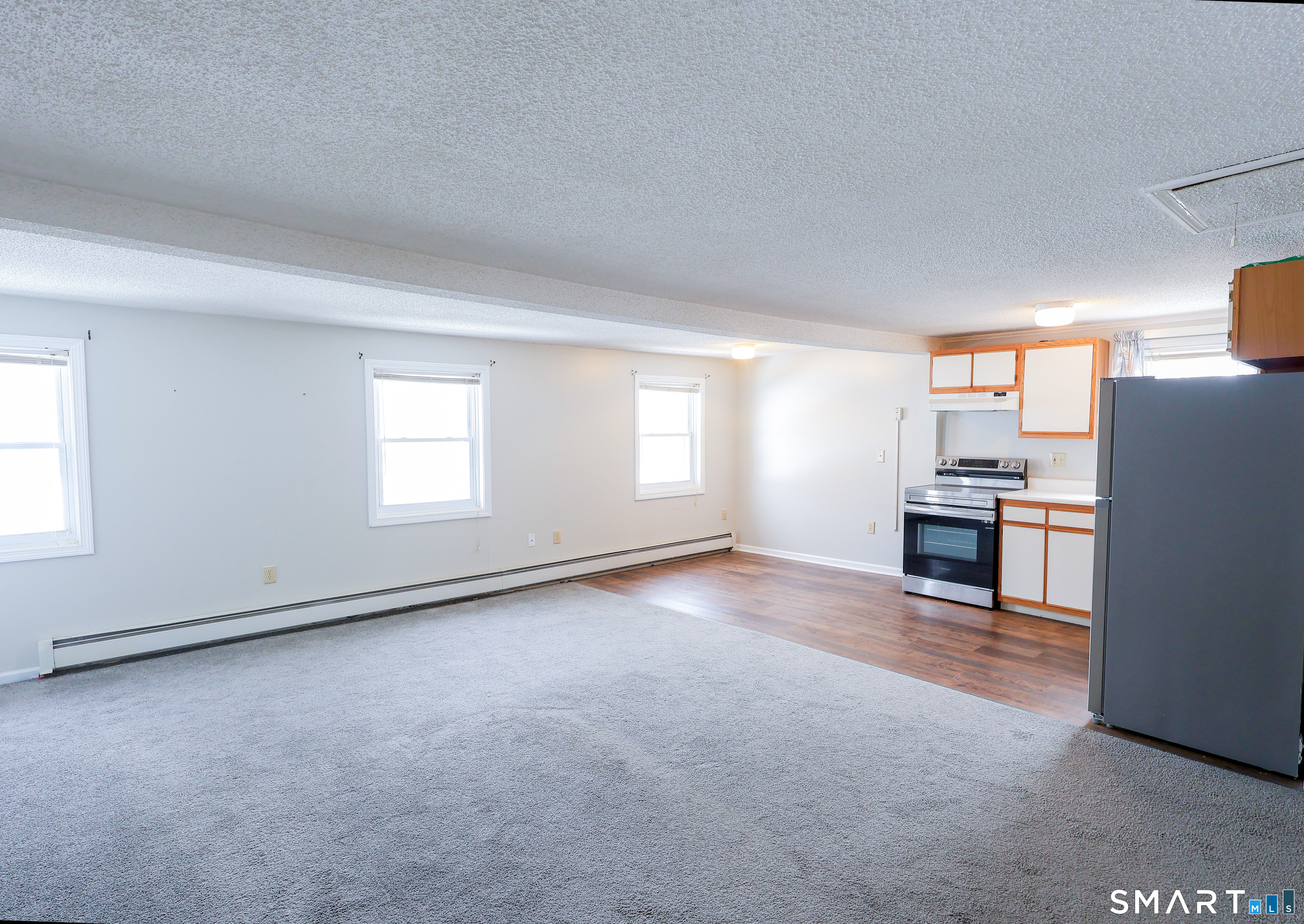 62 Whiton Street 2nd Floor