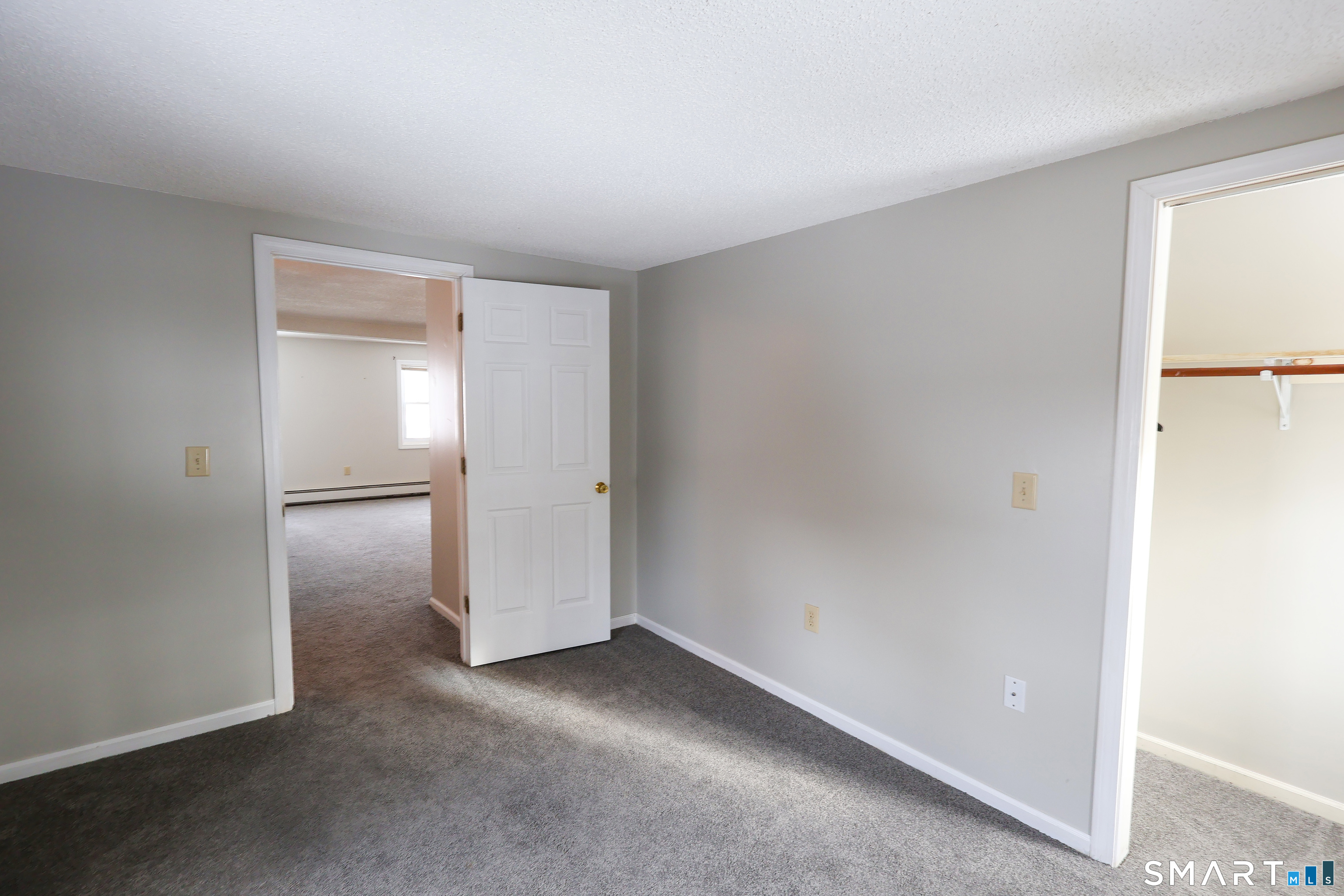 62 Whiton Street 2nd Floor