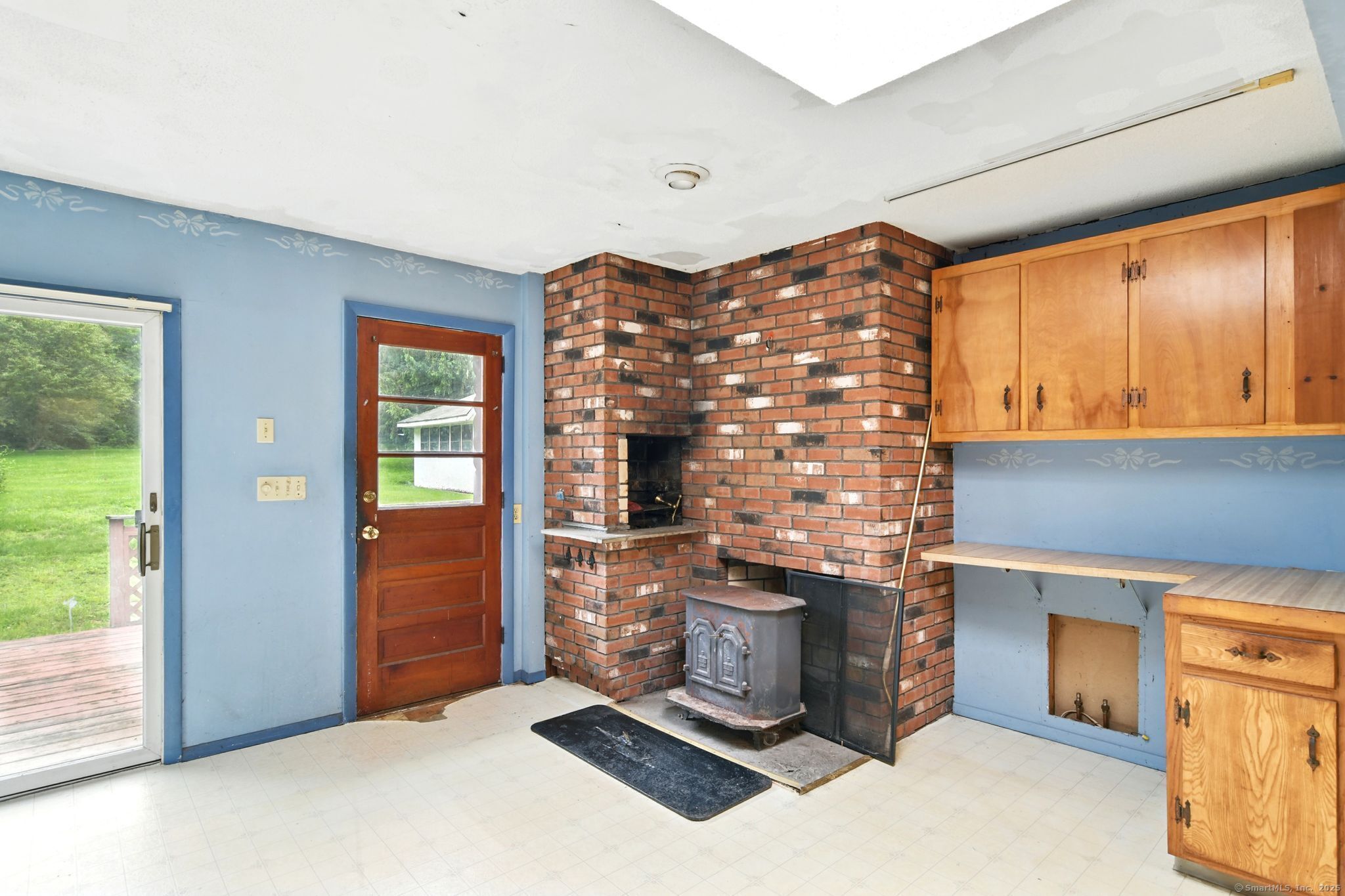 206 Center Road