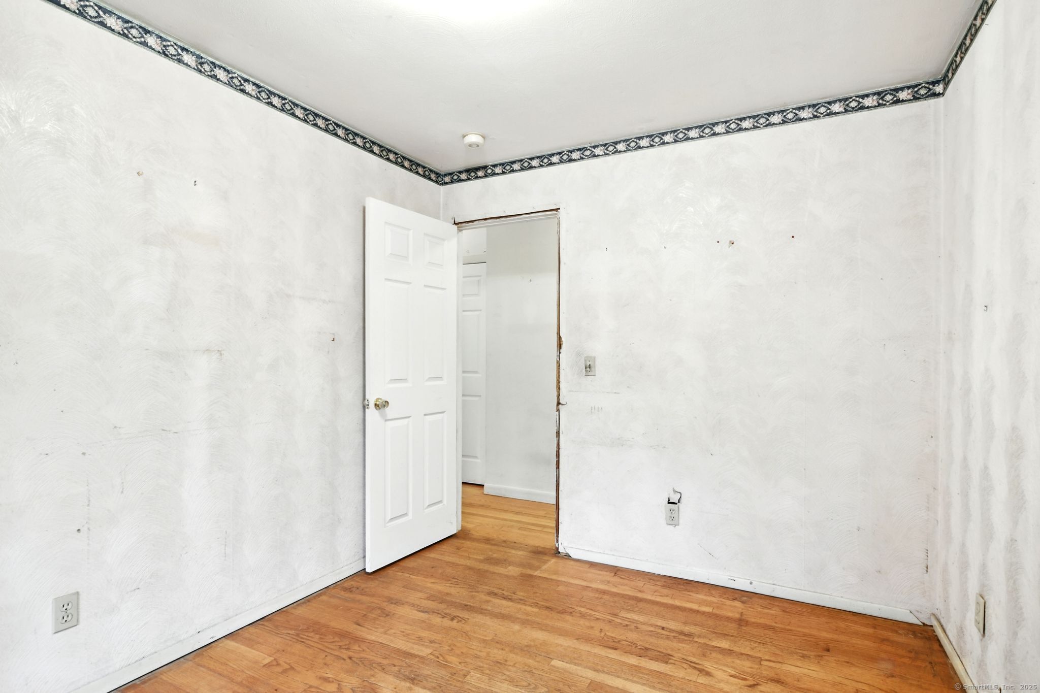 206 Center Road