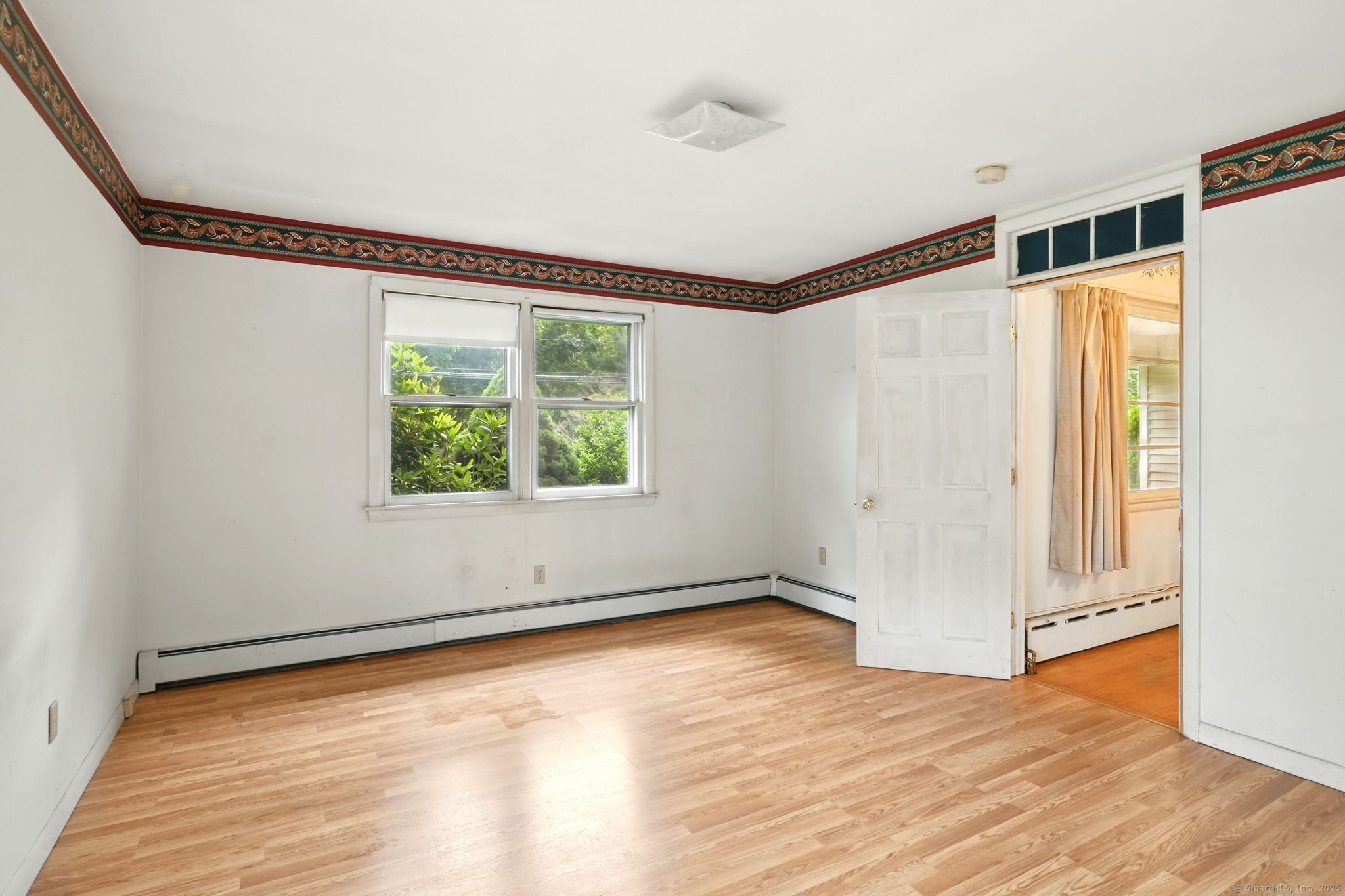 206 Center Road