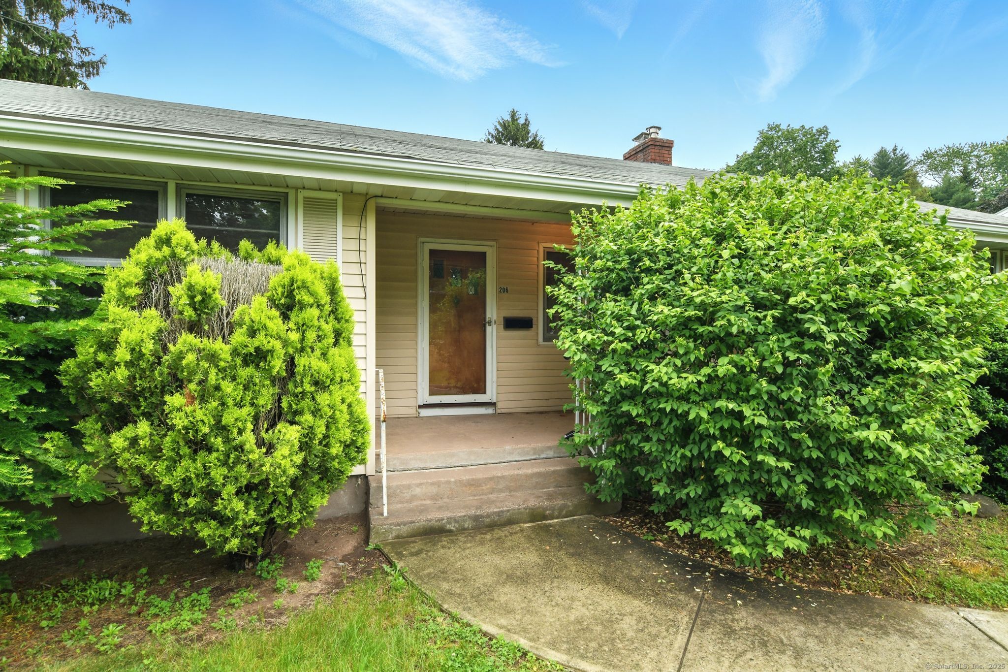 206 Center Road