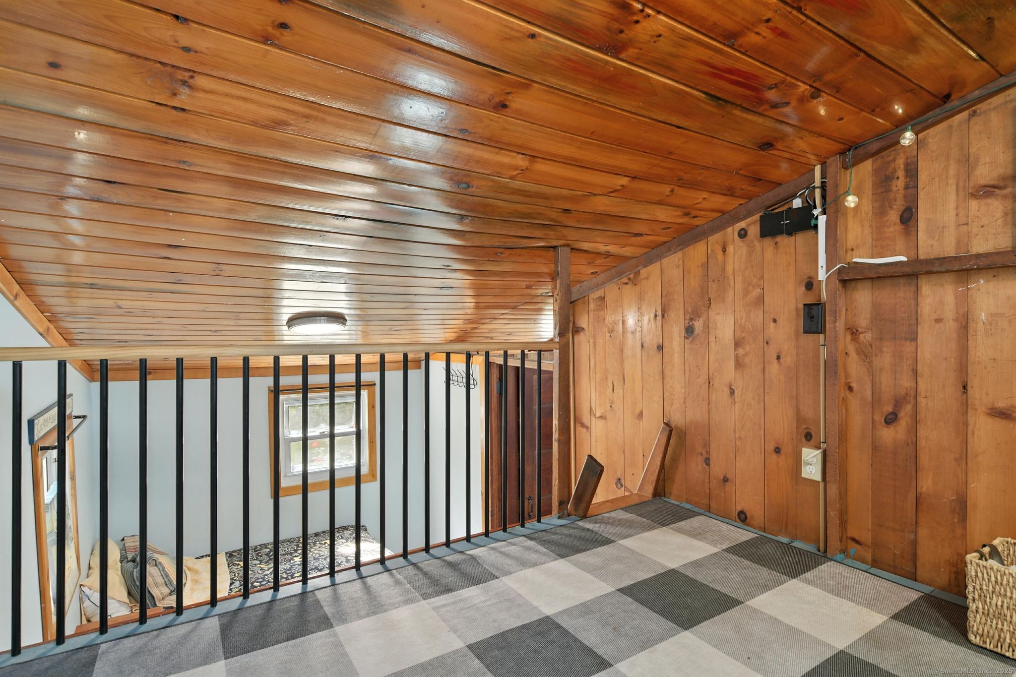 103 Lake Shore Boulevard