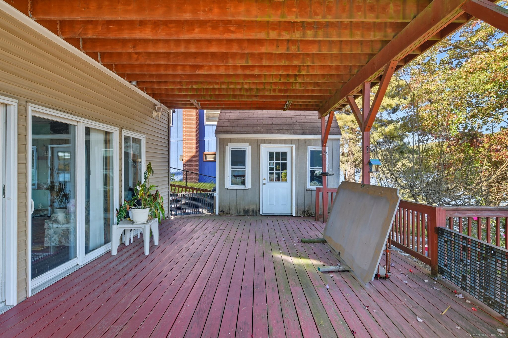 31 Lake Shore Boulevard