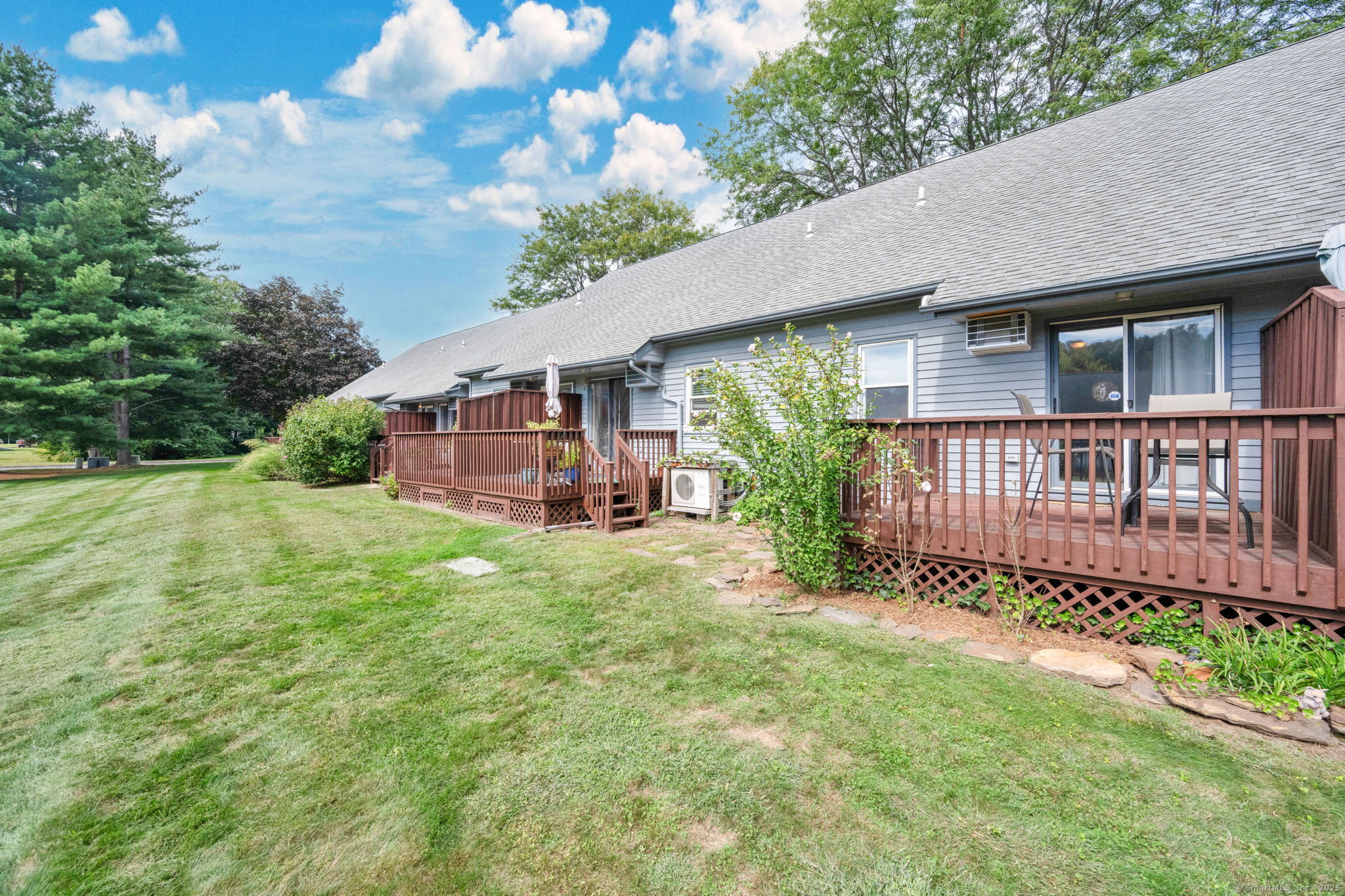 1 Abbott Road 157