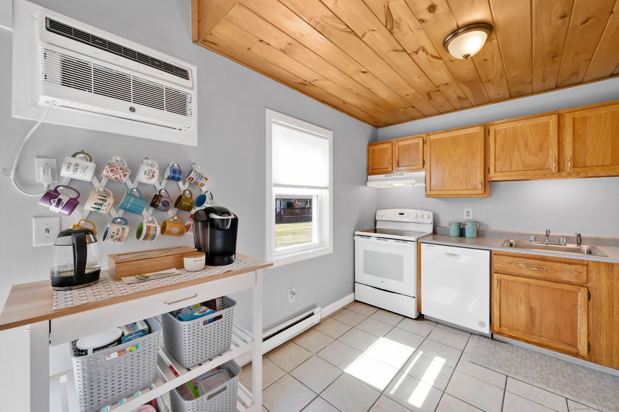 1 Abbott Road 157