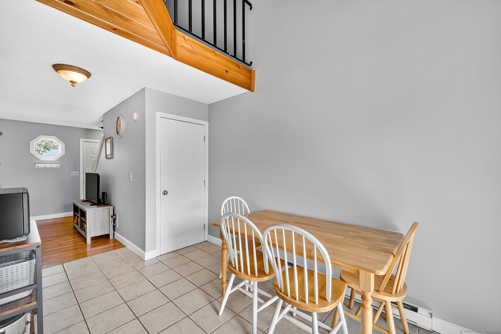 1 Abbott Road 157