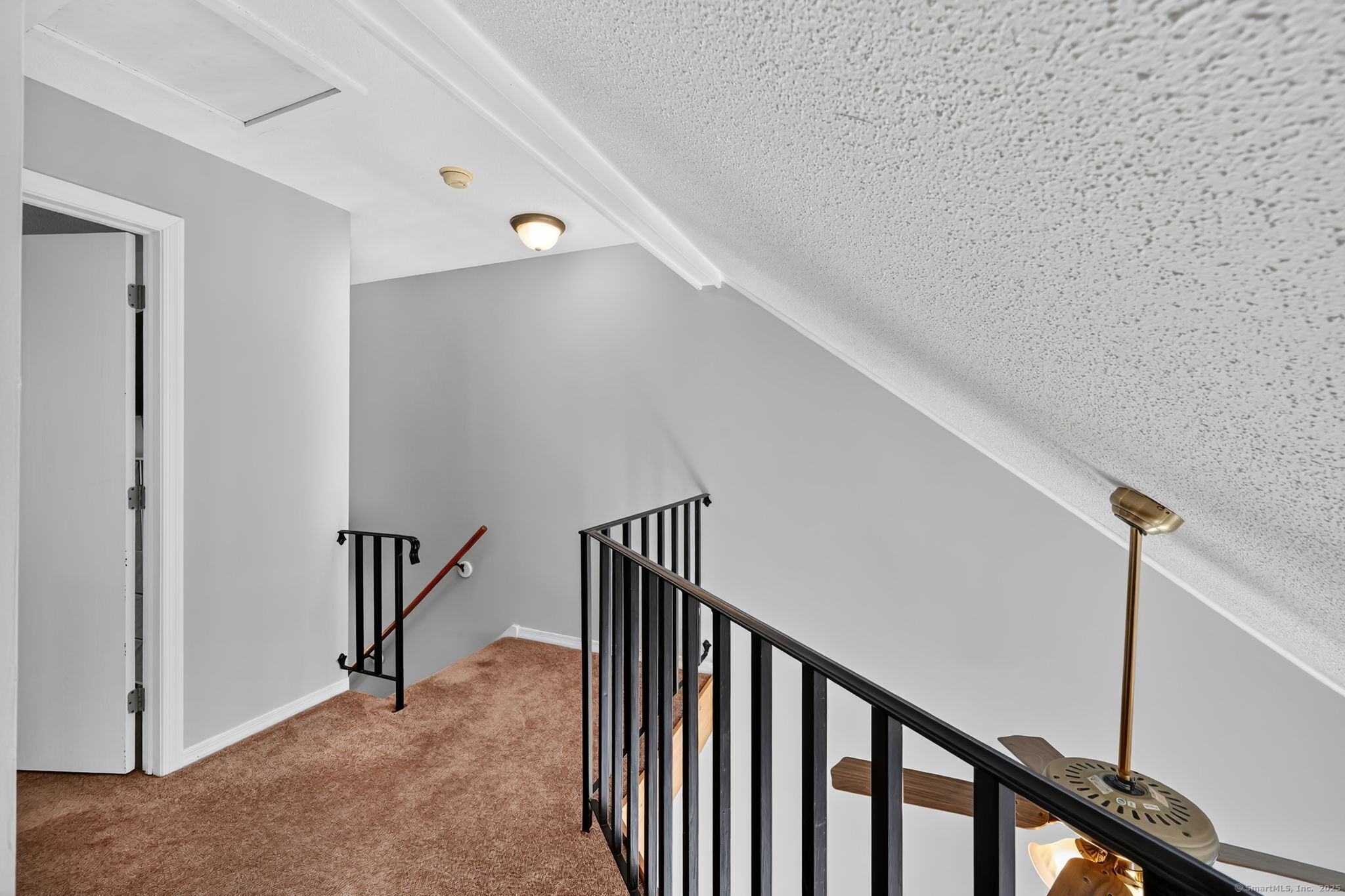 1 Abbott Road 157