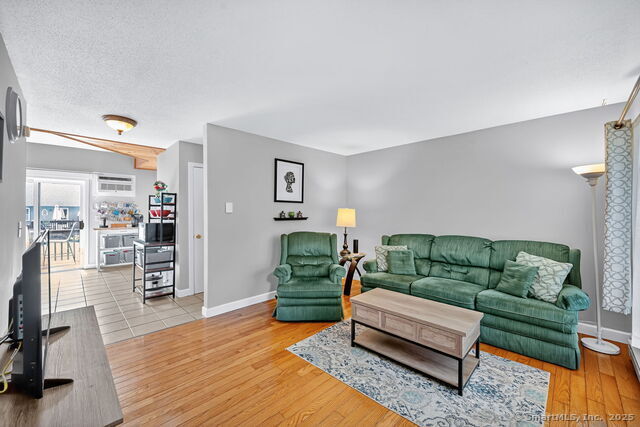 1 Abbott Road 157