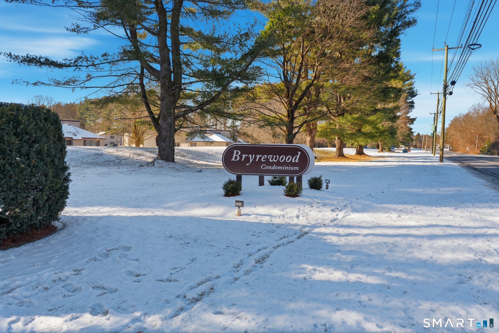 808 Twin Circle Drive 808