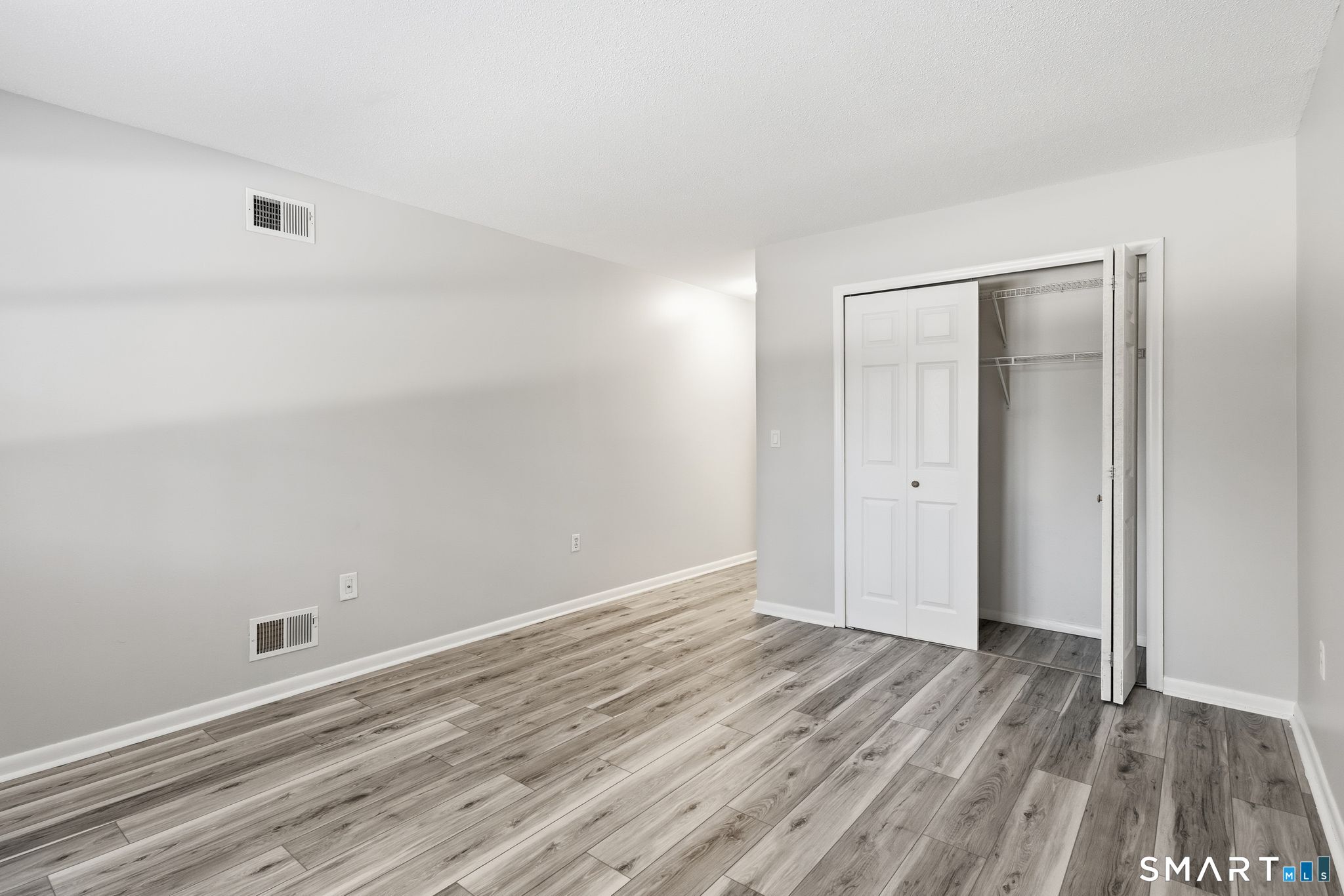 808 Twin Circle Drive 808