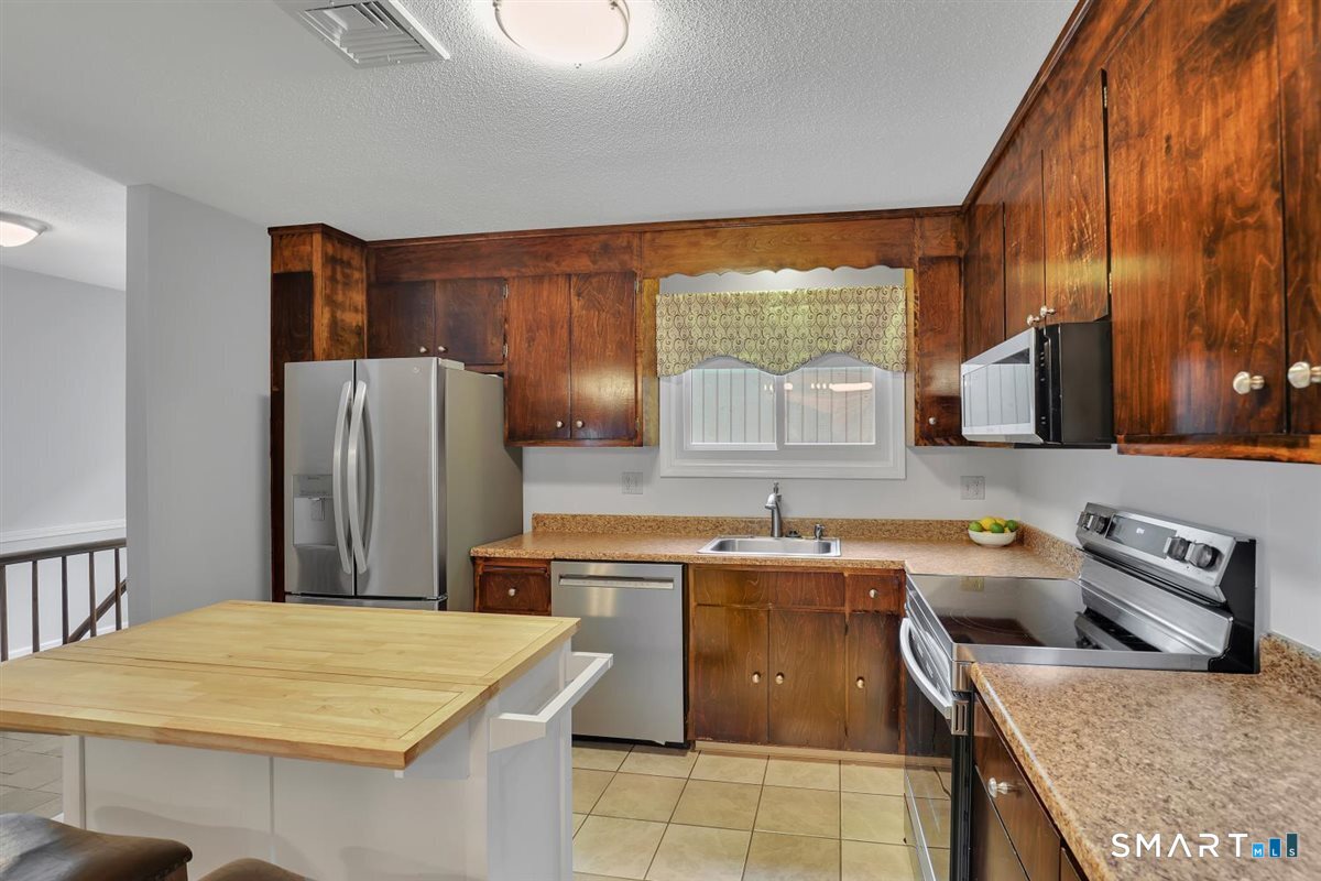 506 Summer Hill Drive 506