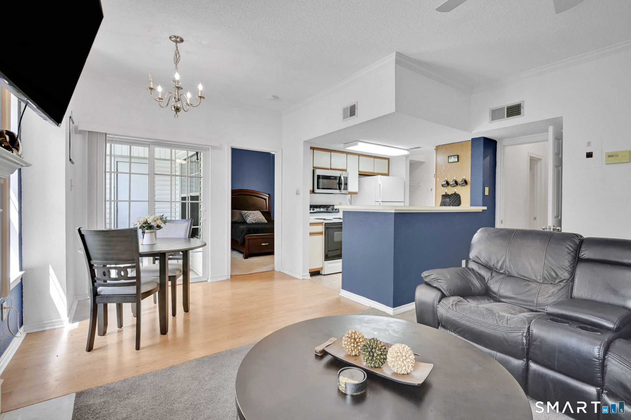 31 High Street Unit: 8104