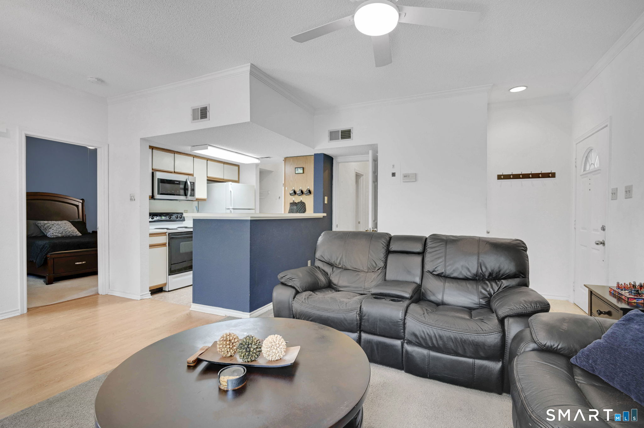 31 High Street Unit: 8104