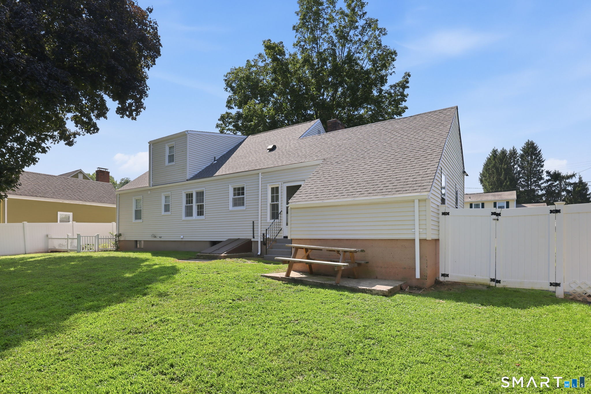 27 Edgewood Road