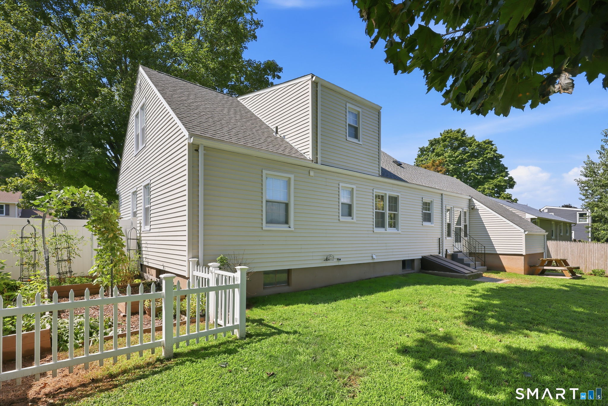 27 Edgewood Road