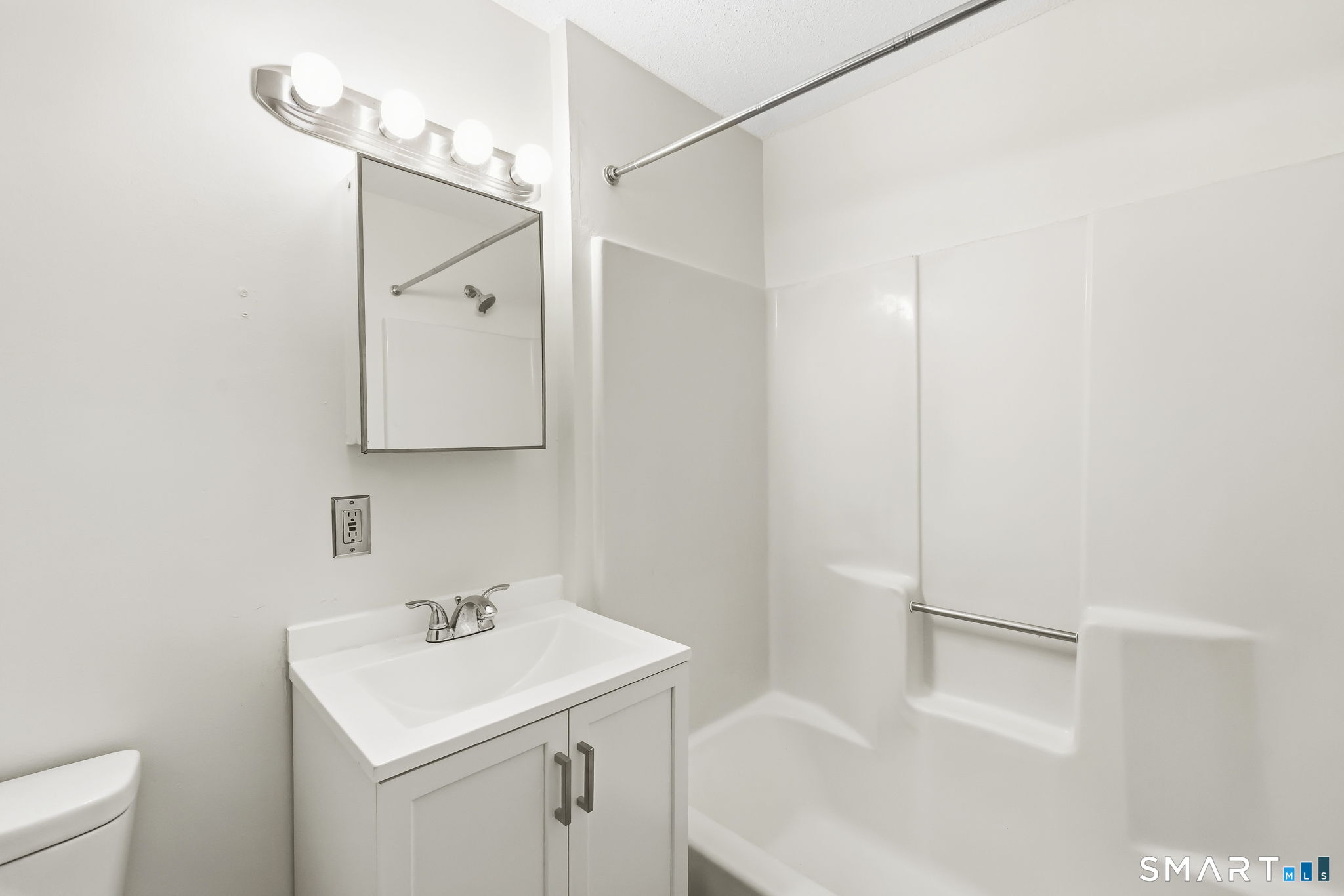 1231 Washington Street Unit: 12