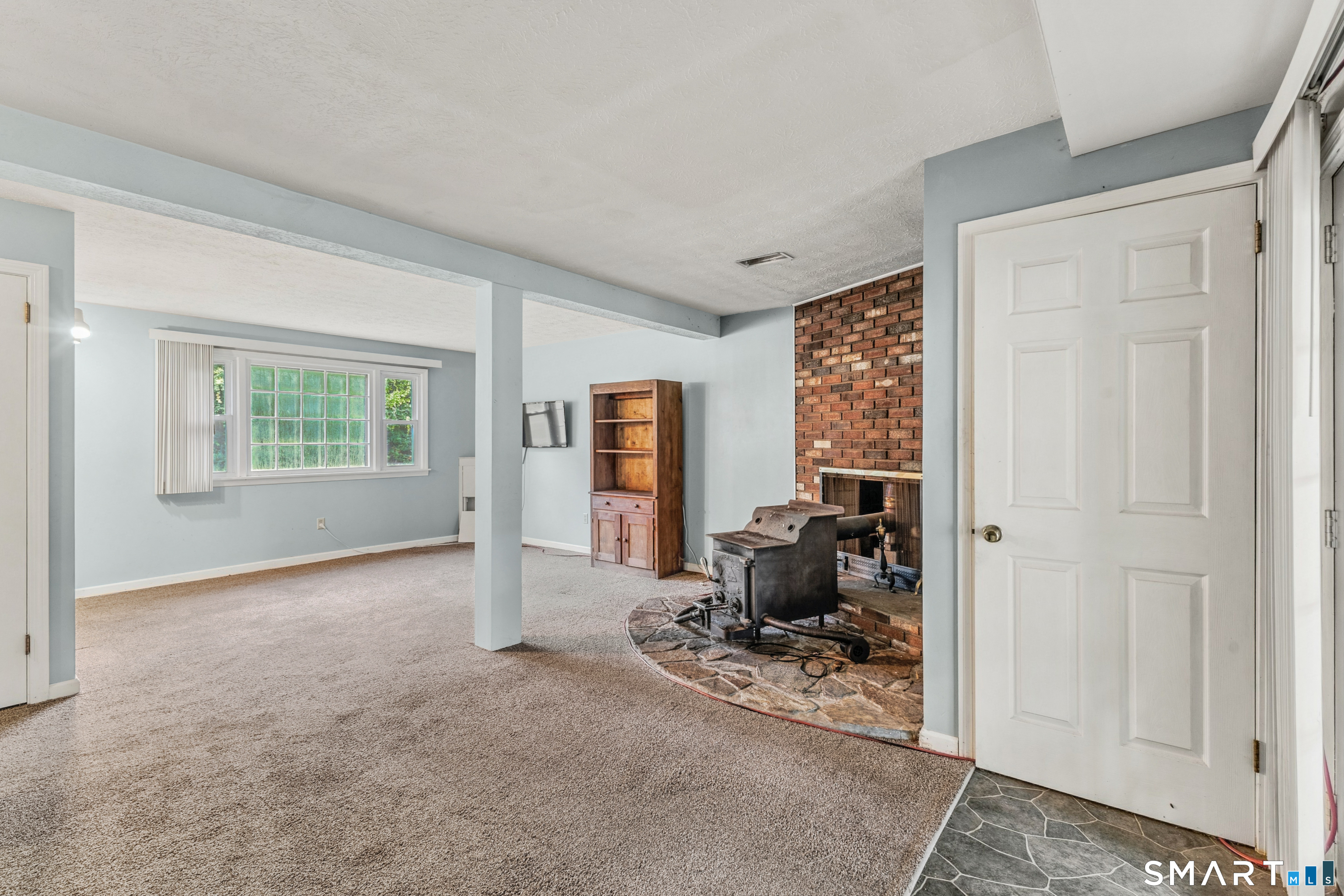 4 Petersson Circle